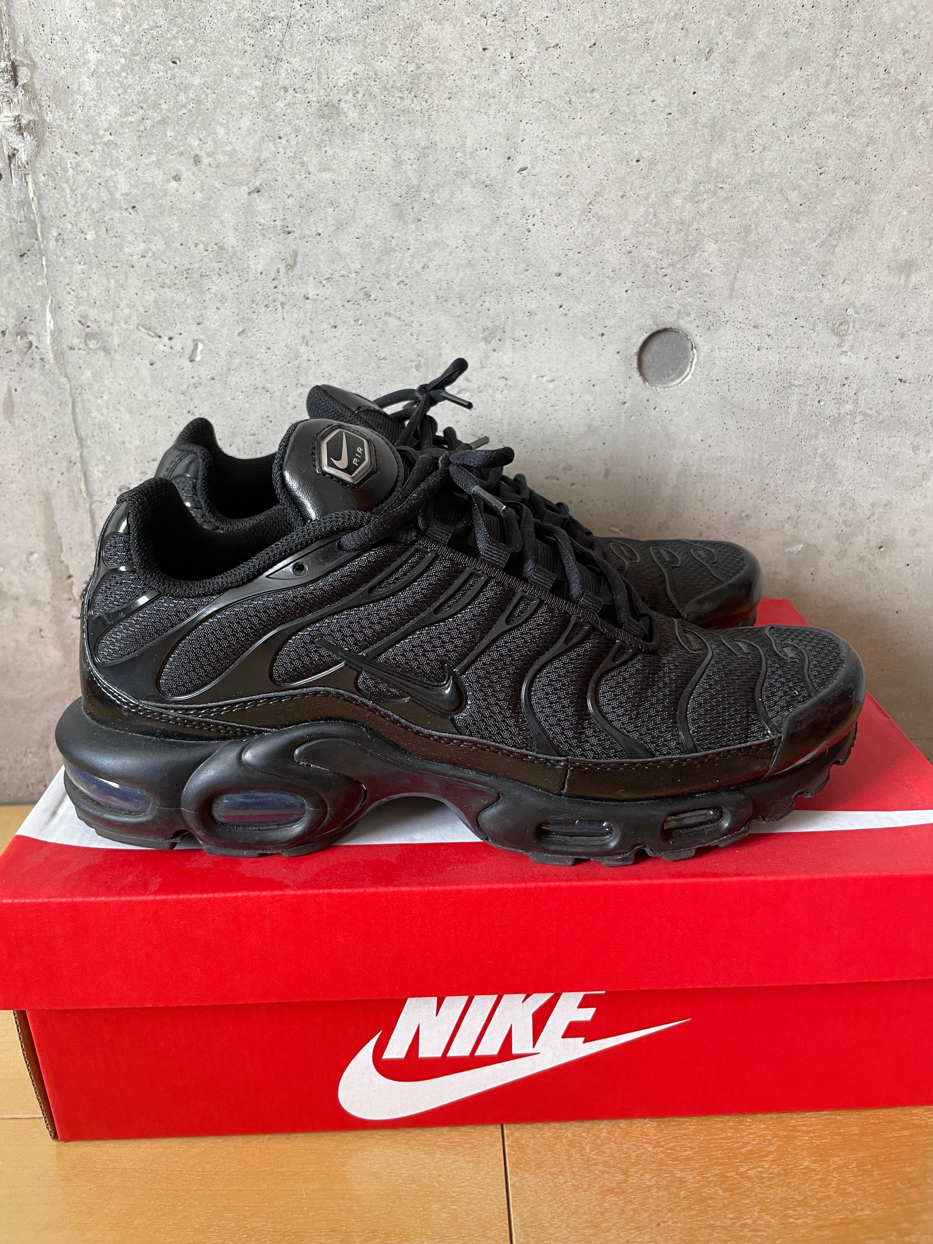 Nike Air Max Plus "Triple Black"