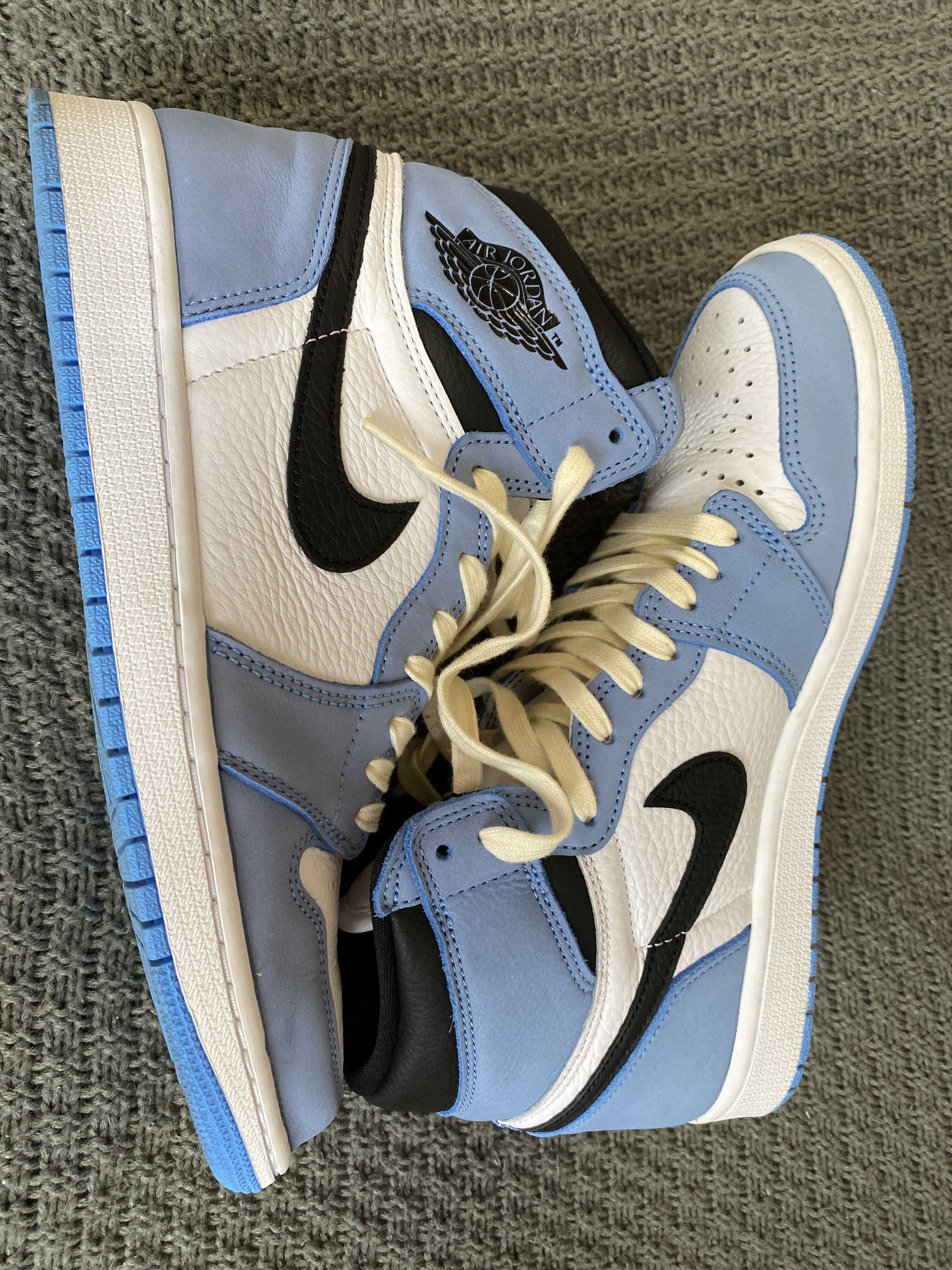Nike Air Jordan 1 High OG "University Blue"