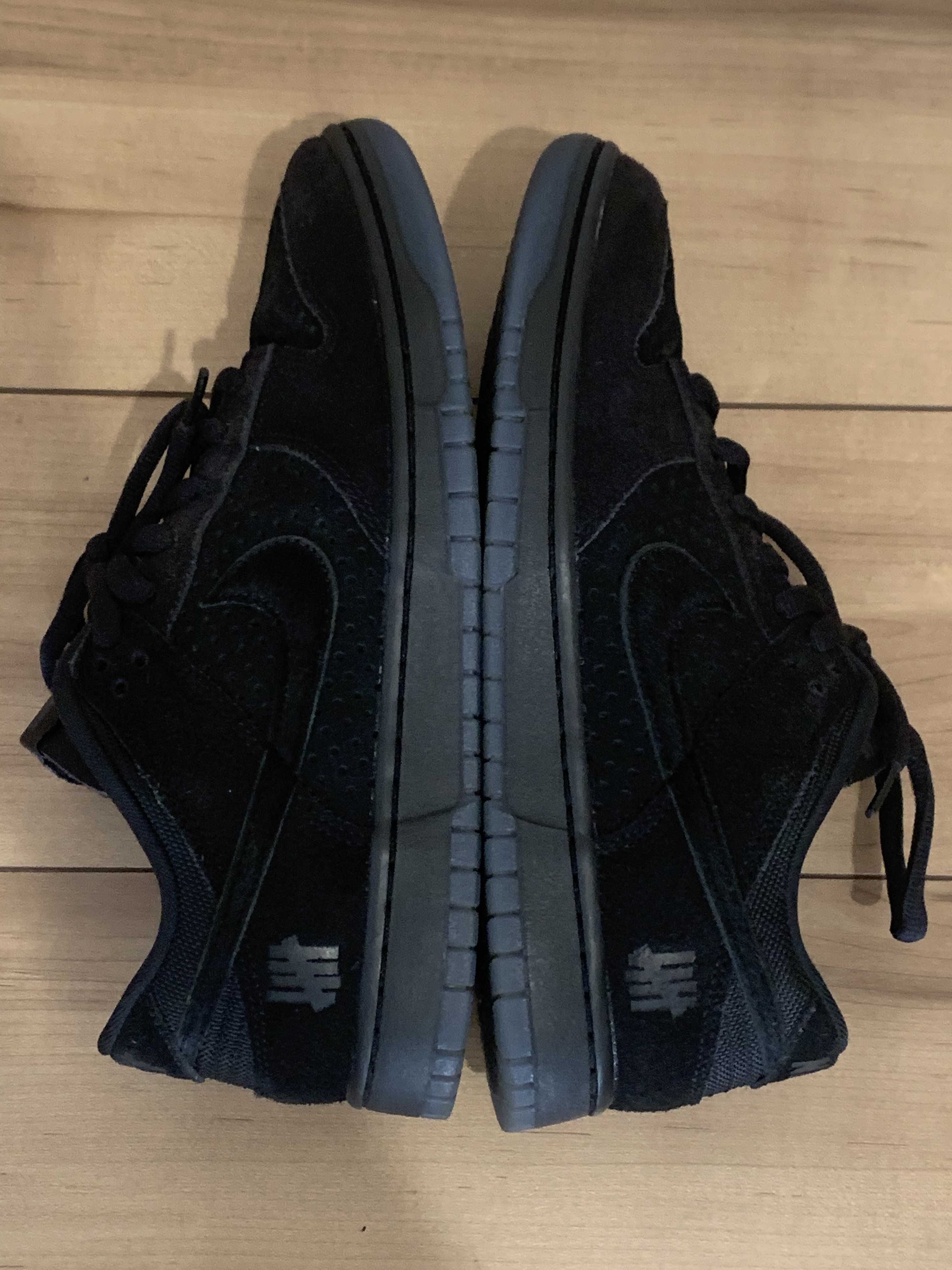 UNDEFEATED × Nike Dunk Low SP "5 ON IT"