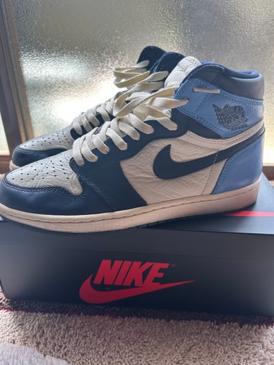 Nike Air Jordan 1 Retro High OG "Obsidian/University Blue"