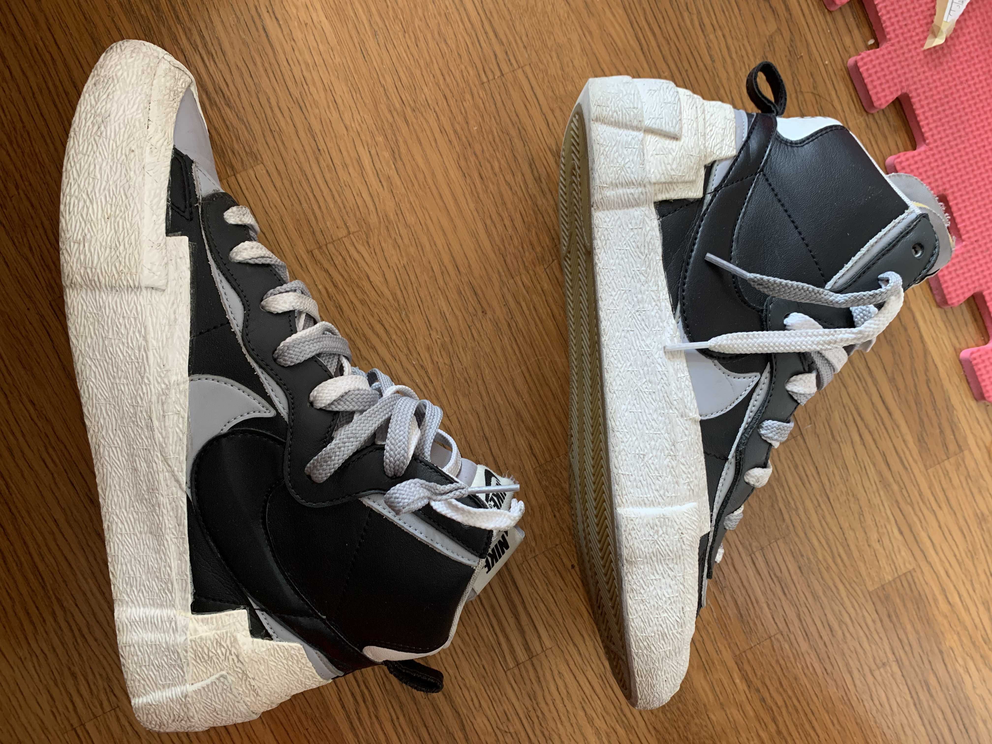 sacai × NIKE BLAZER MID "BLACK/WOLF GREY/WHITE"