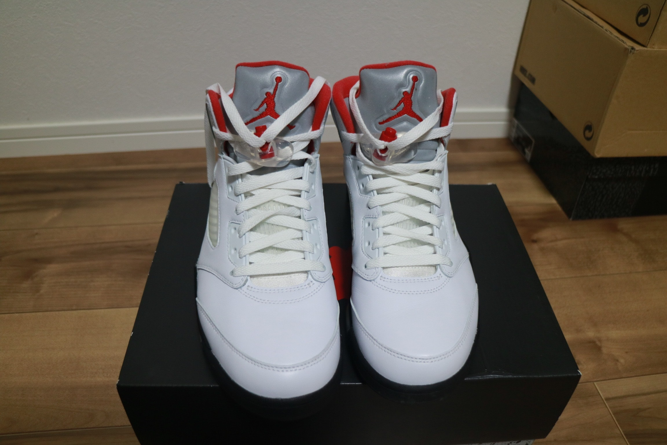 Nike Air Jordan 5 Retro "Fire Red" (2020)