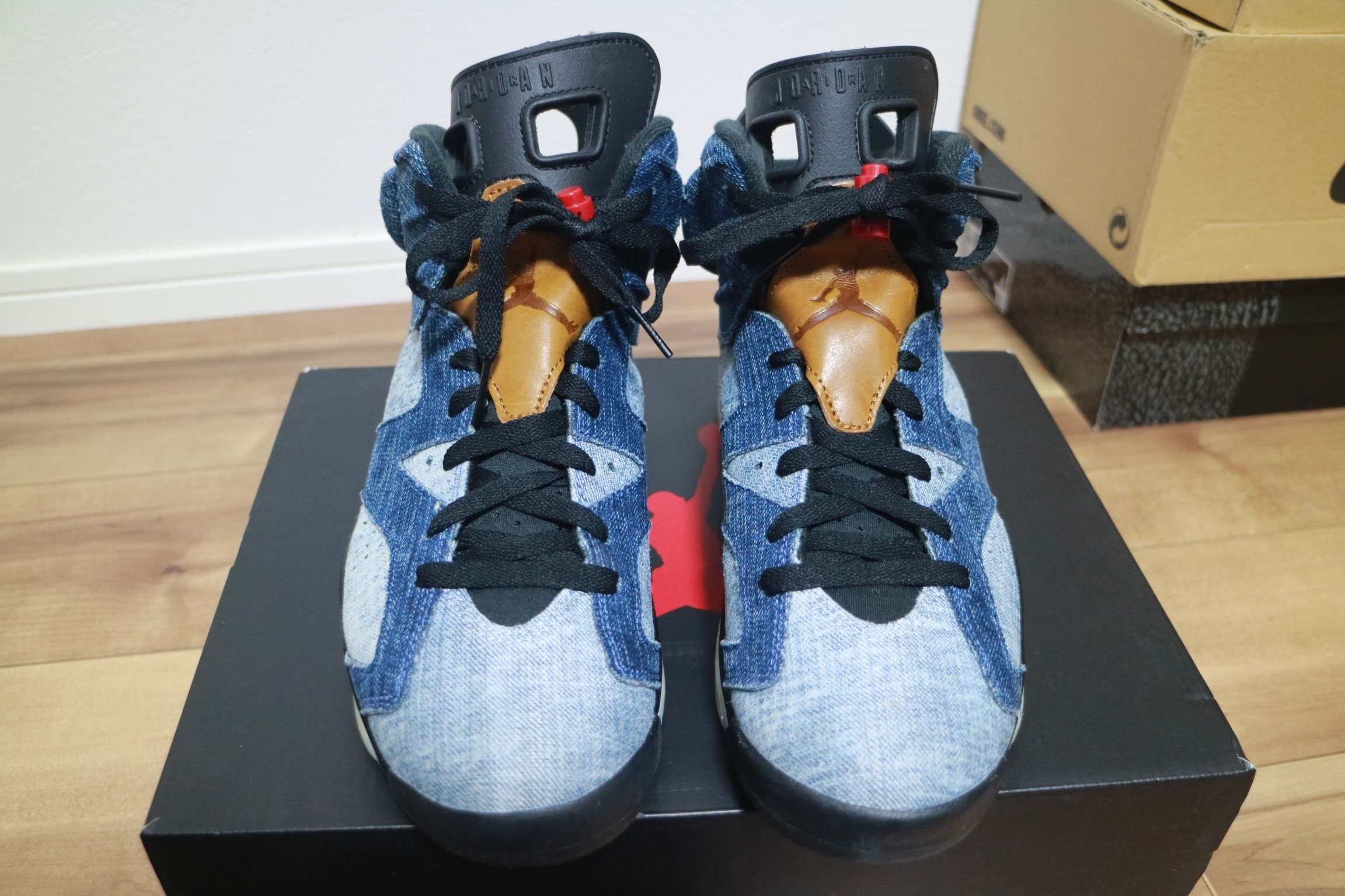 Nike Air Jordan 6 "Washed Denim"
