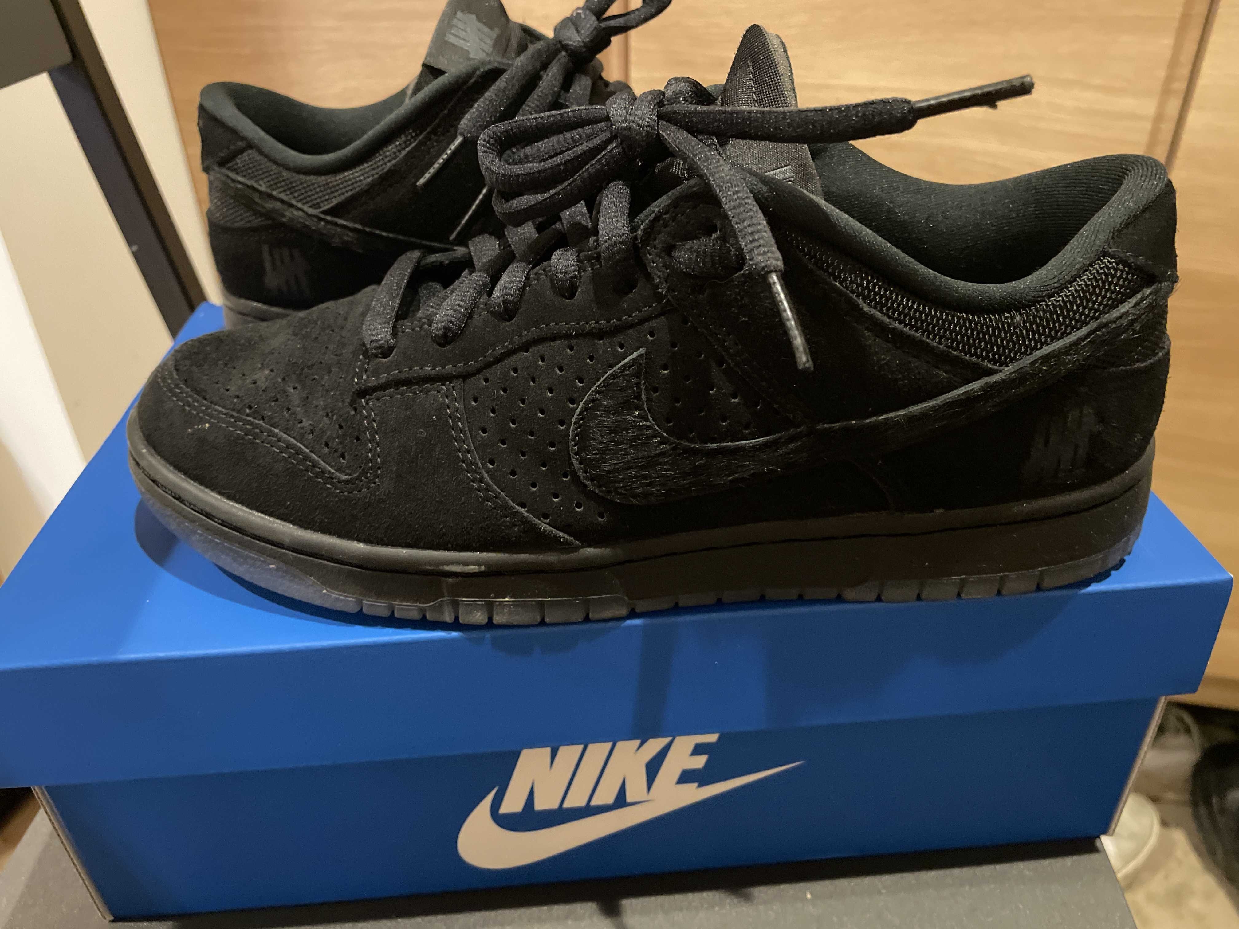 UNDEFEATED × Nike Dunk Low SP "5 ON IT"