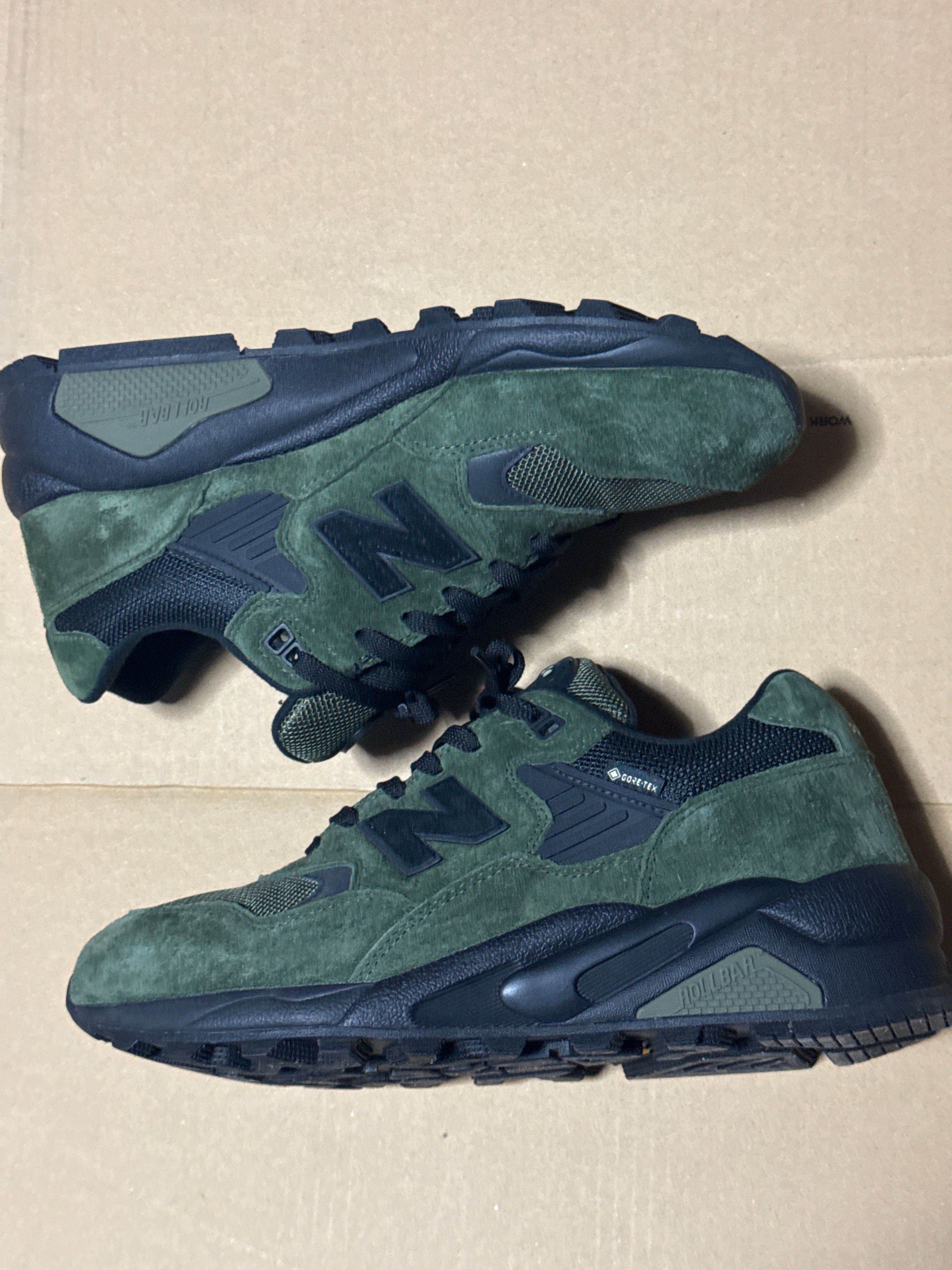 New Balance 580 GORE-TEX "Olive"