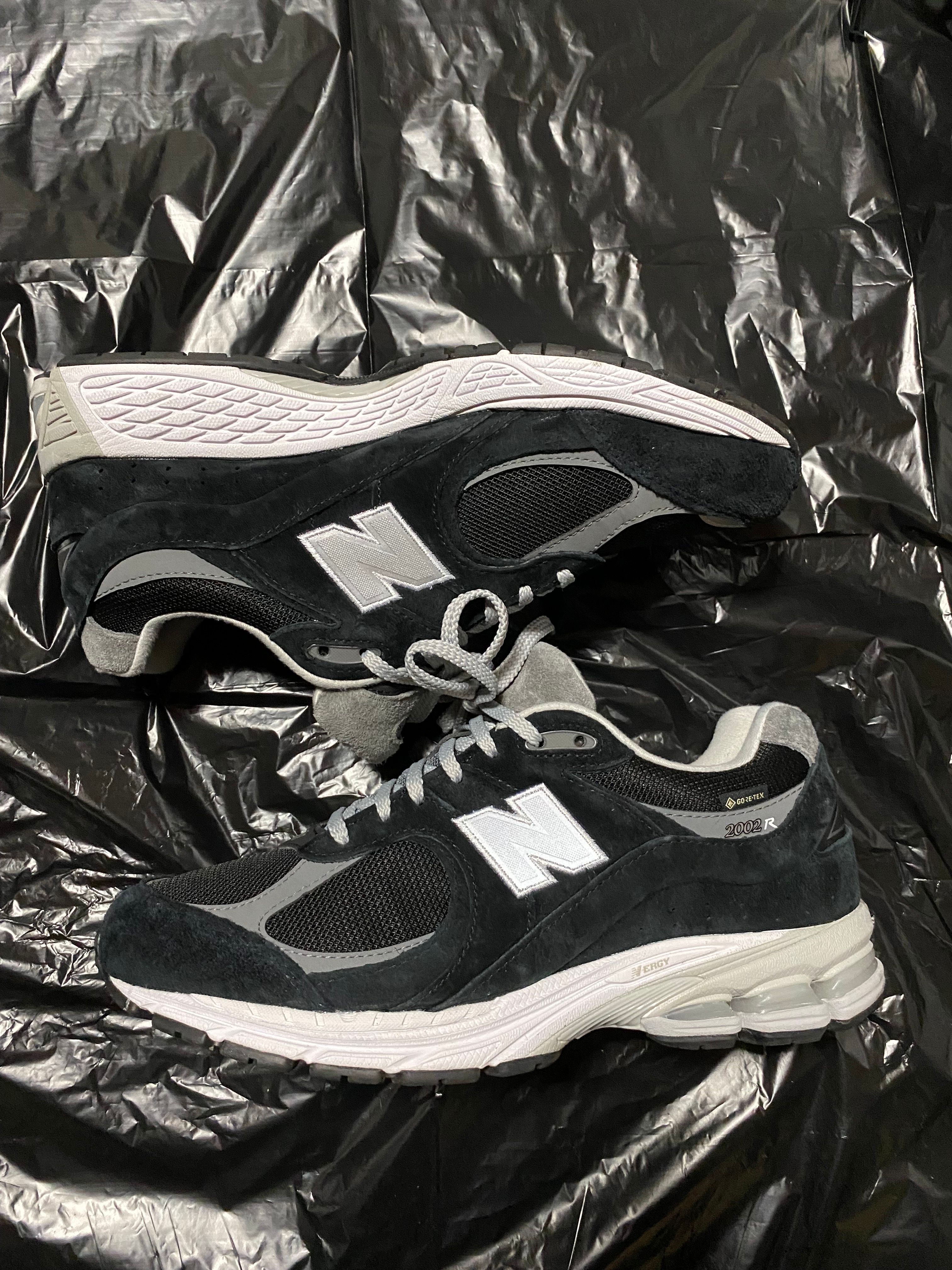 New Balance 2002R GORE-TEX "Black/Gray"
