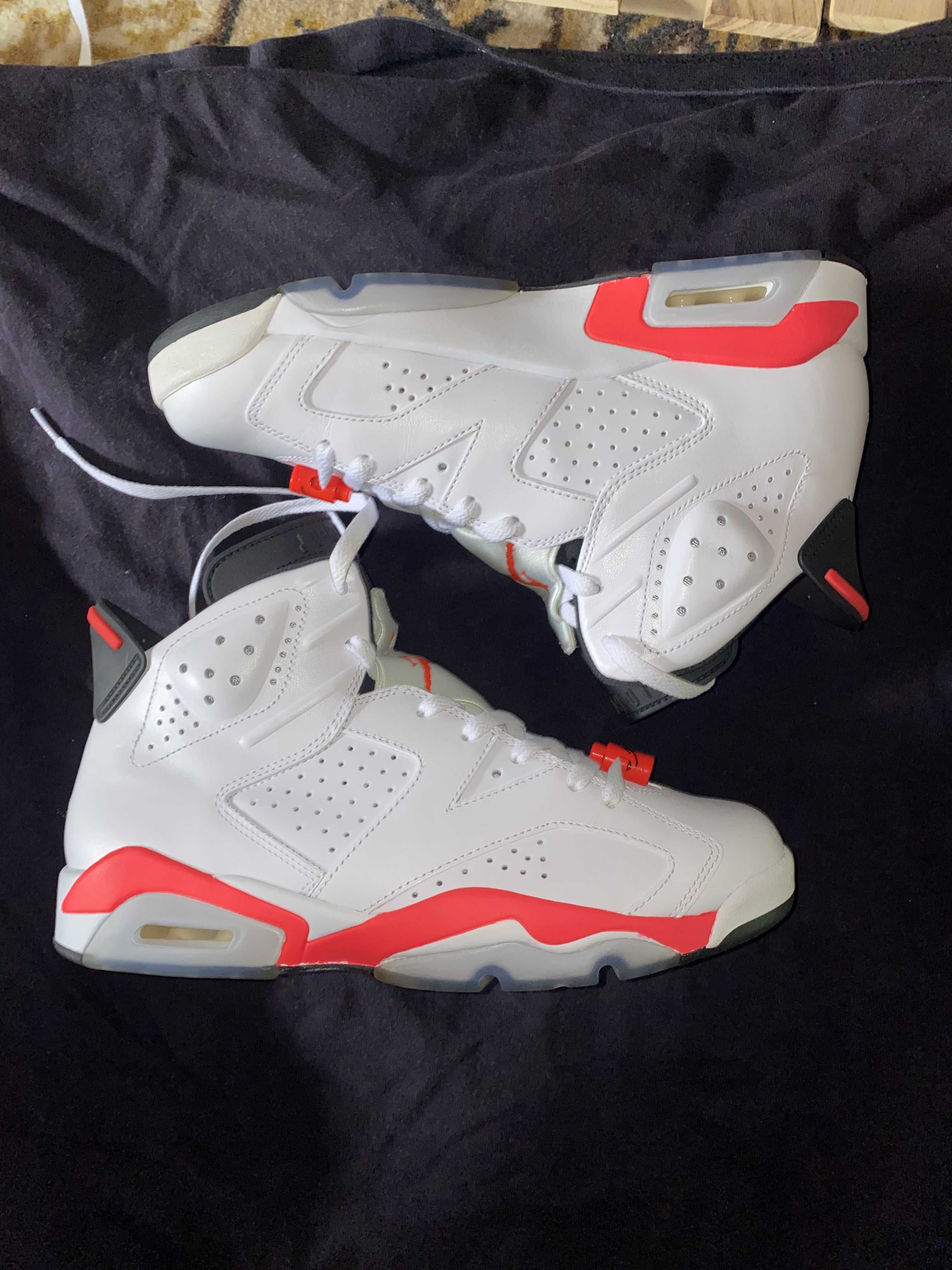 Nike Air Jordan 6 Retro "White / Infra Red" (2014)