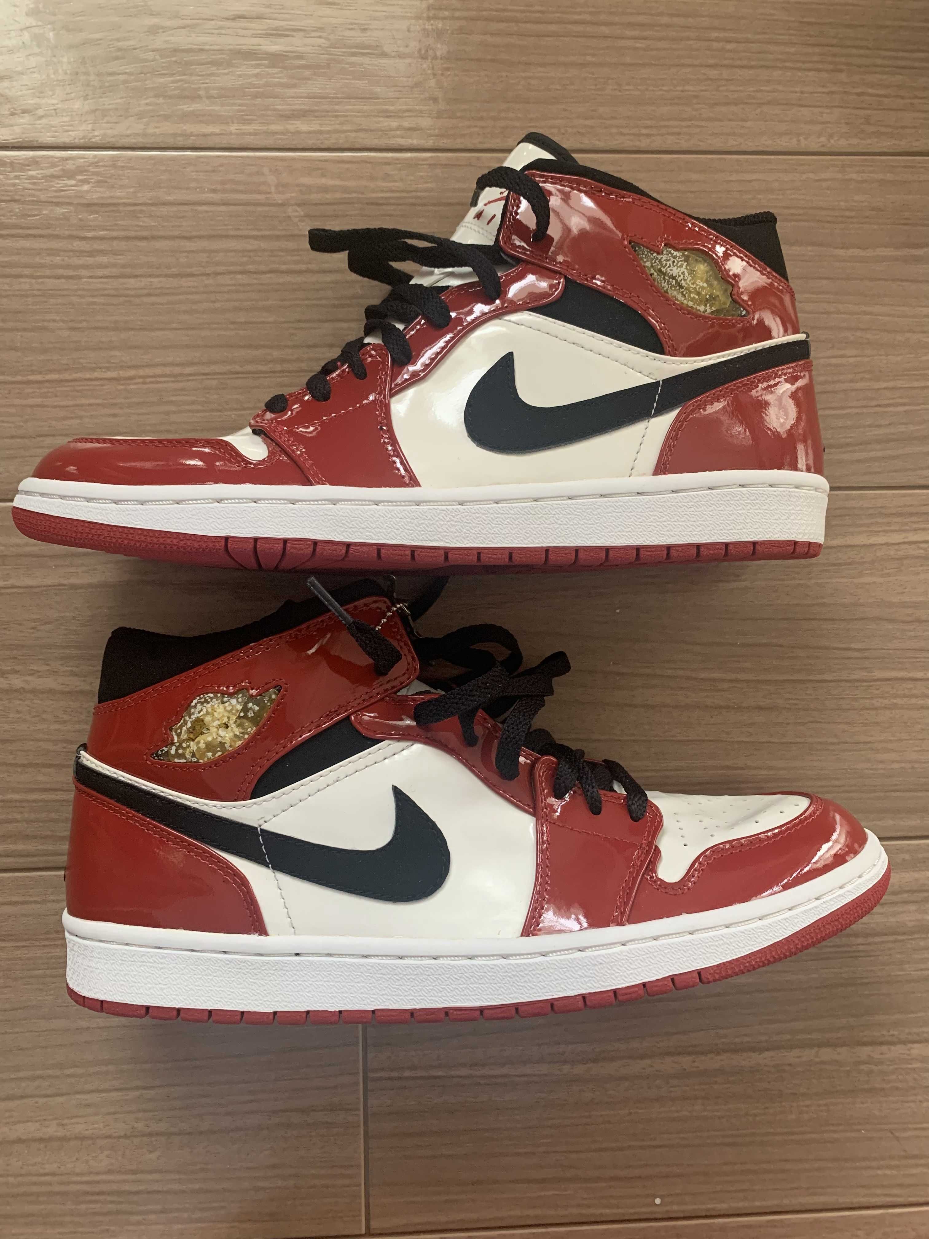 Nike Jordan 1 Retro High "Chicago Bulls Patent" (2003)