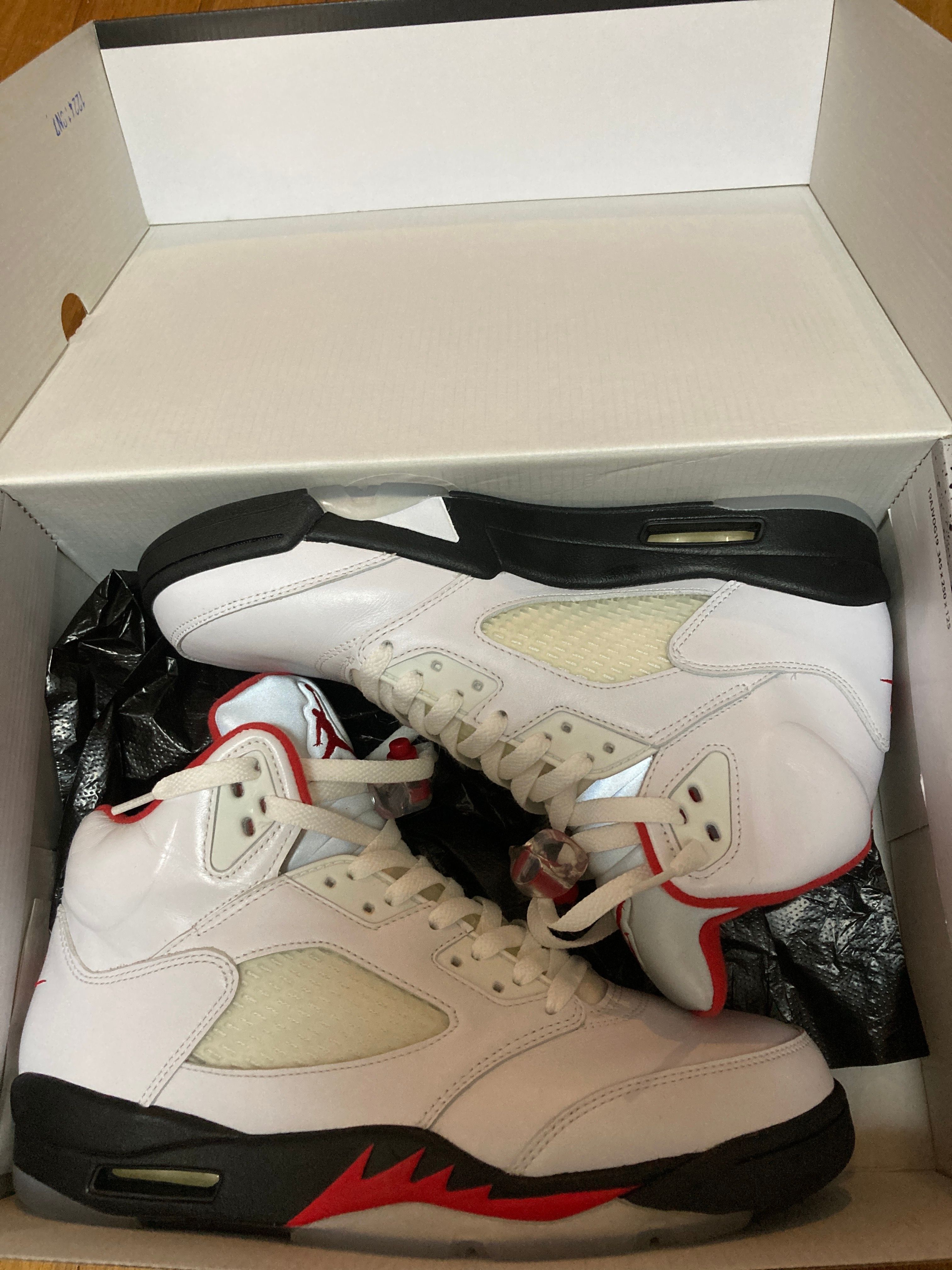 Nike Air Jordan 5 Retro "Fire Red" (2020)