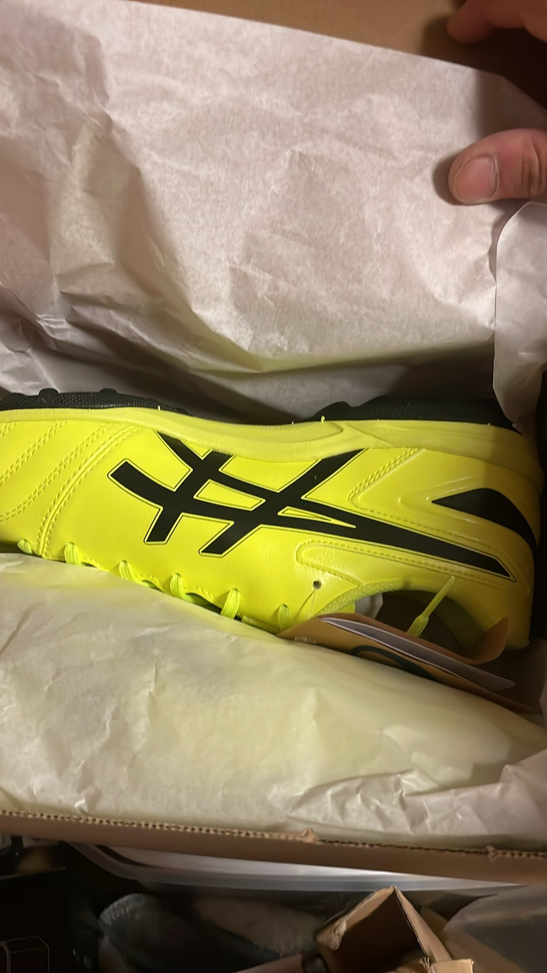 Asics DS Light Club TF Wide "Safety Yellow/Black"