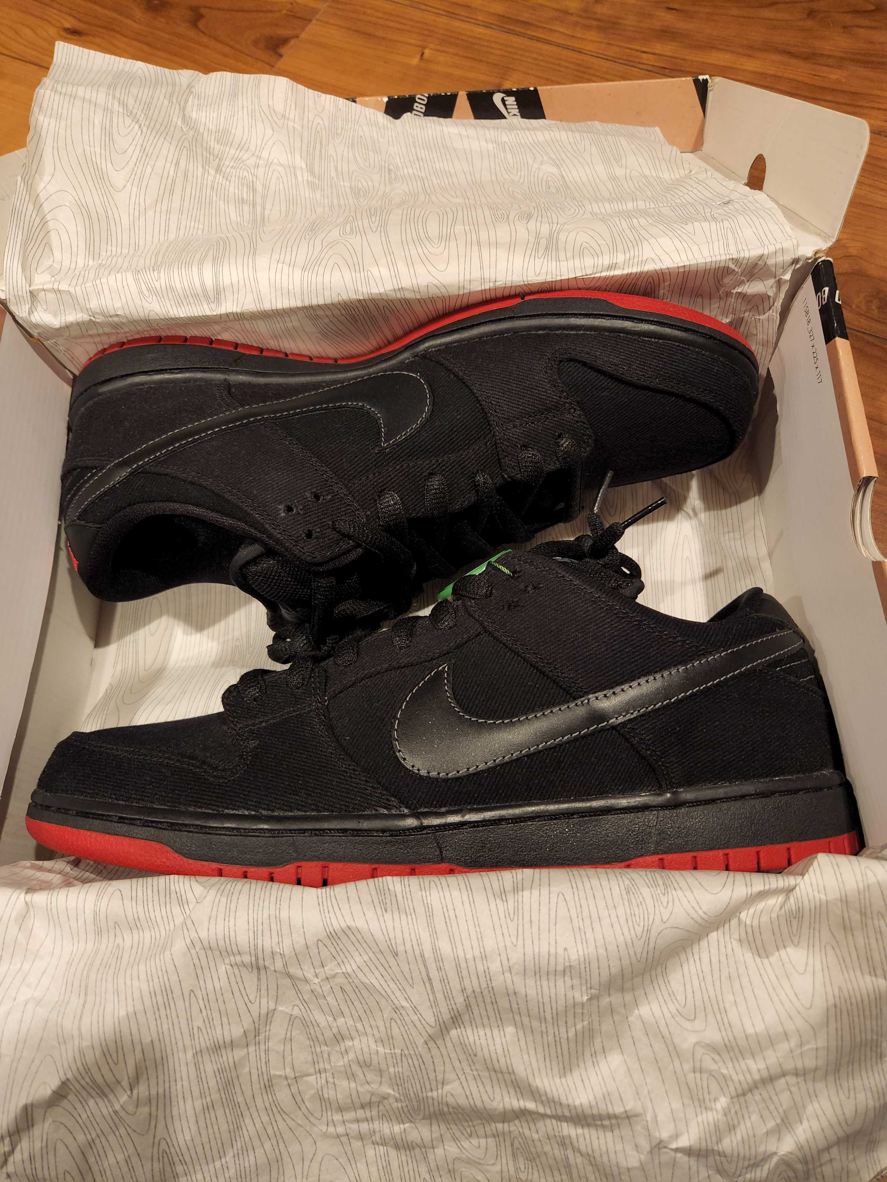 Levi's × Nike SB Dunk Low Pro Premium