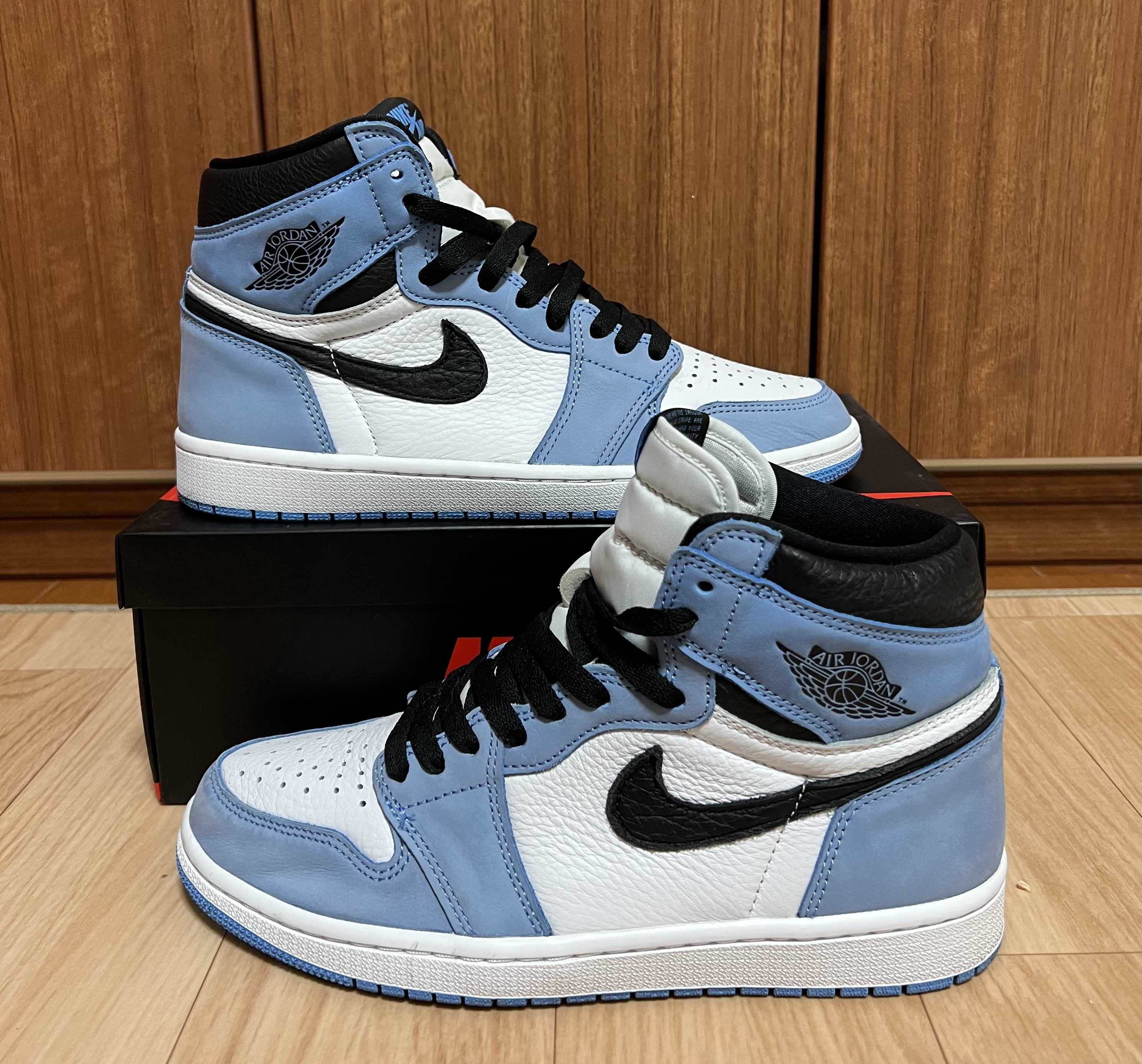 Nike Air Jordan 1 High OG "University Blue"