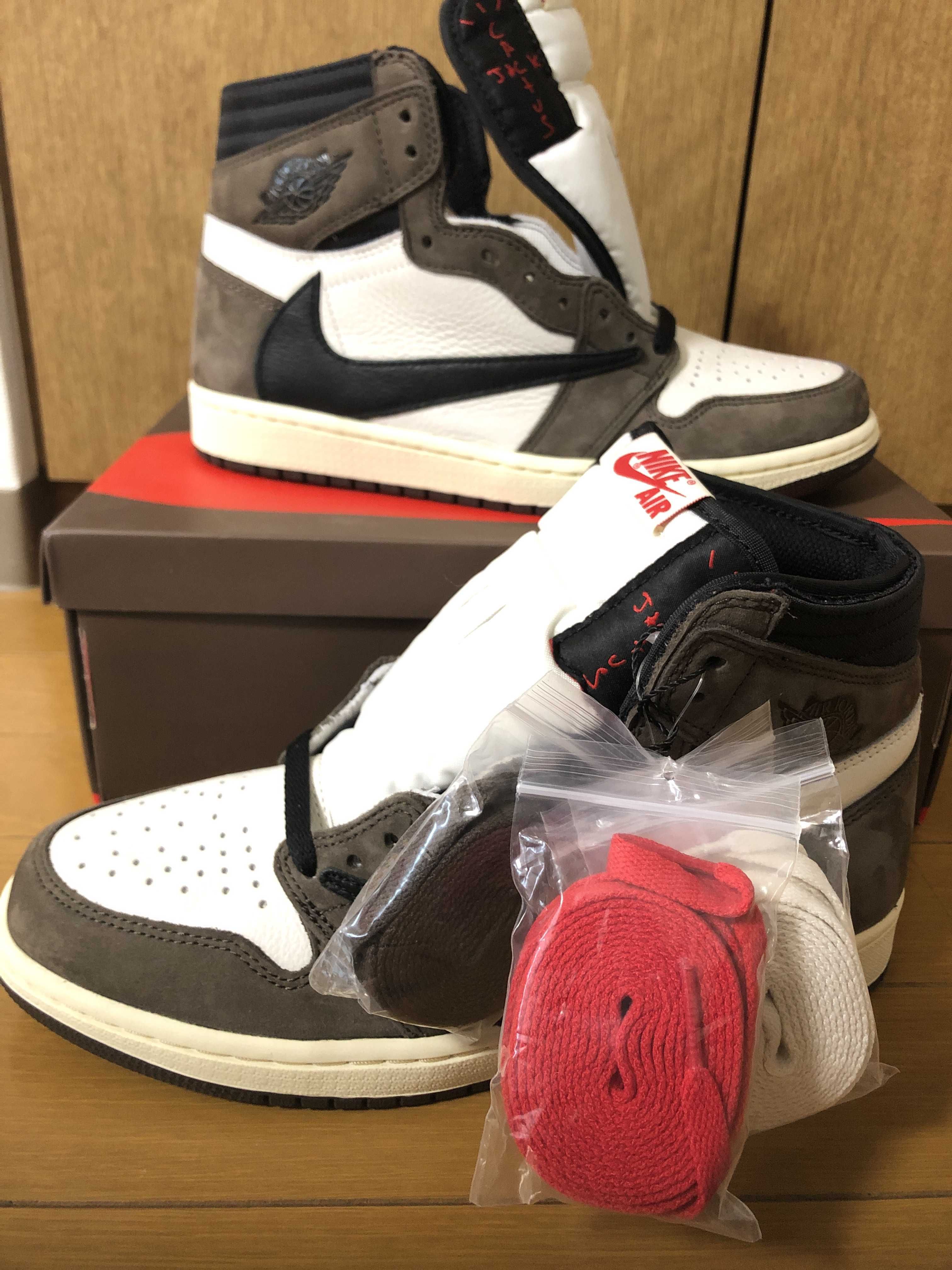 Travis Scott × Nike Air Jordan 1 Retro High OG TS SP "Sail/Dark Mocha"