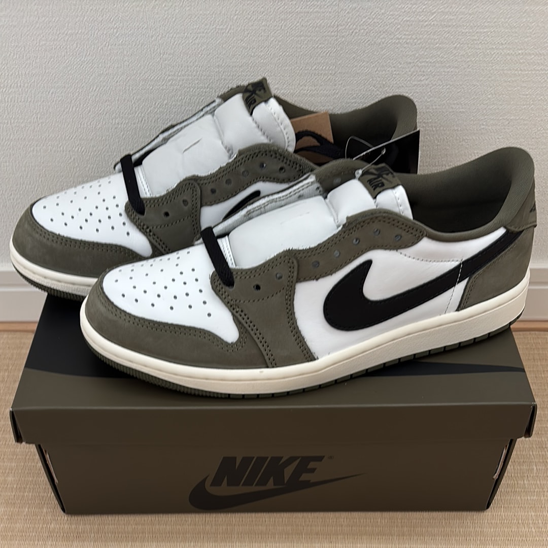 Nike Air Jordan 1 Low OG "Medium Olive and Summit White"