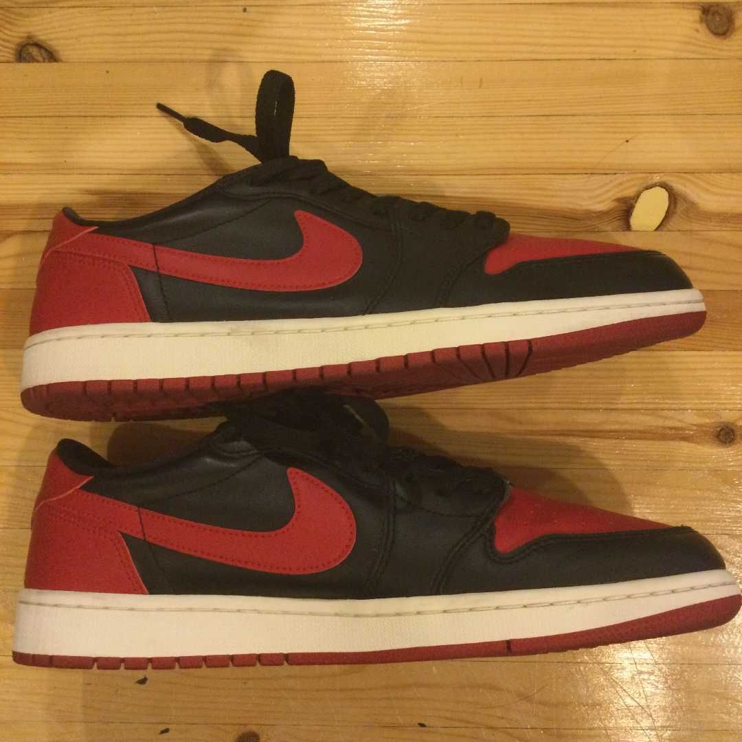 NIKE AIR JORDAN 1 RETRO LOW BRED (2015)