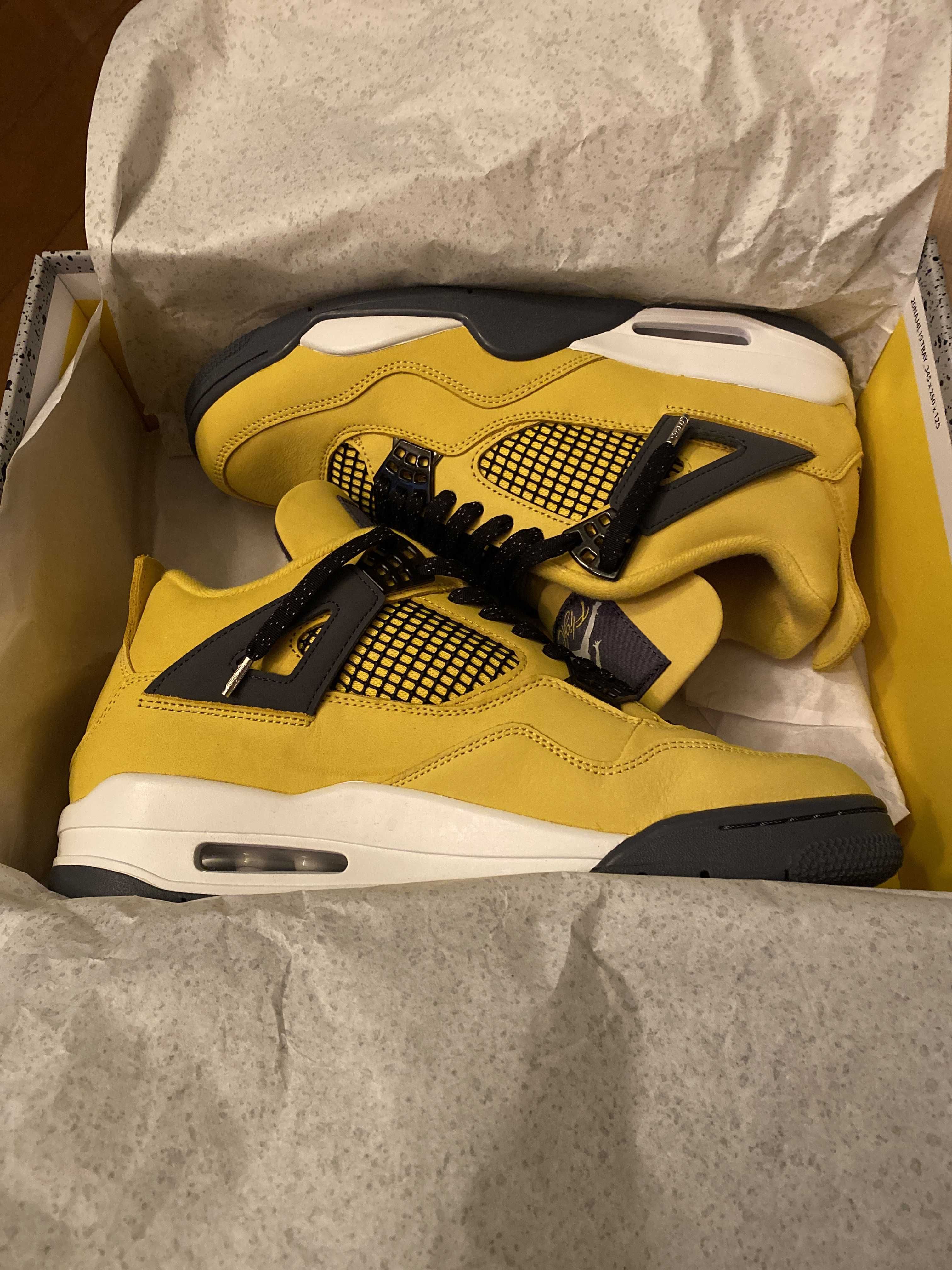 Nike Air Jordan 4 "Tour Yellow"