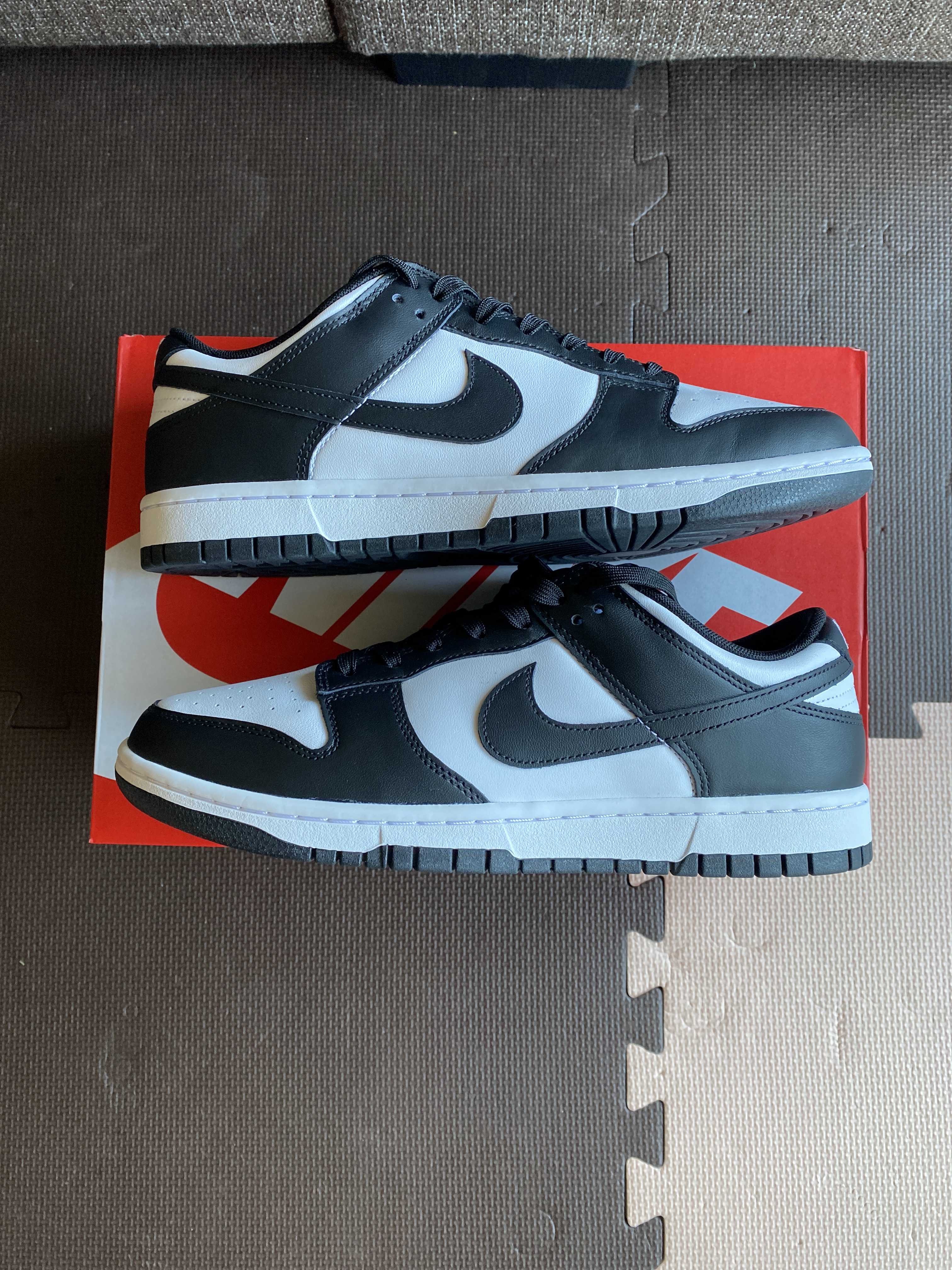 Nike Dunk Low Retro "Panda/White/Black"