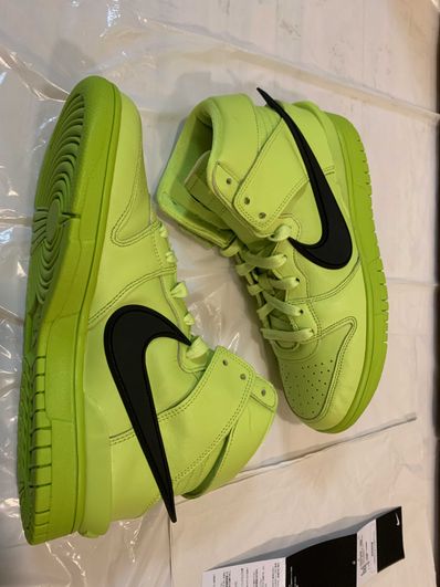 AMBUSH × NIKE DUNK HIGH "FLASH LIME"