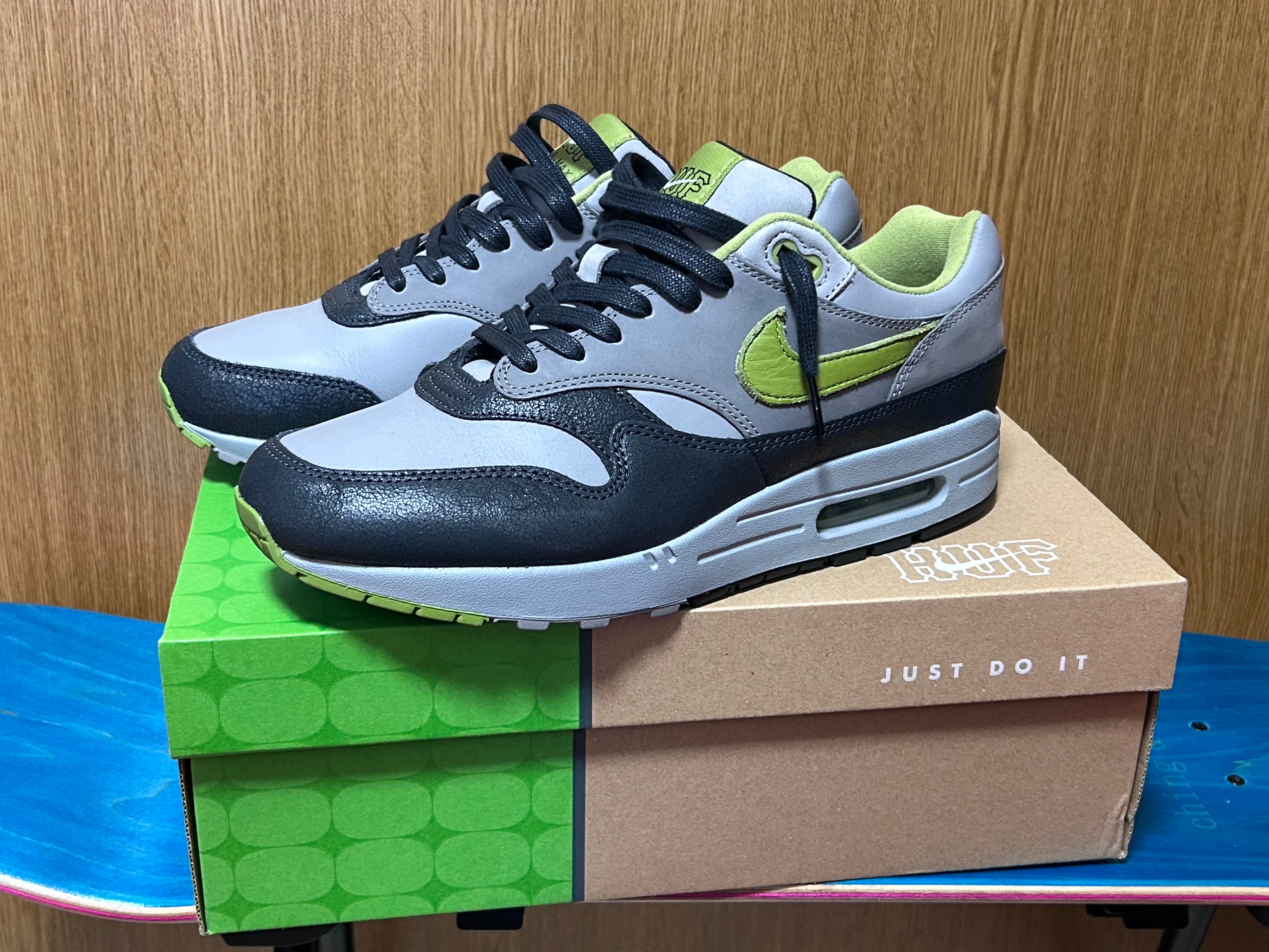 HUF × Nike Air Max 1 "Anthracite and Medium Grey"