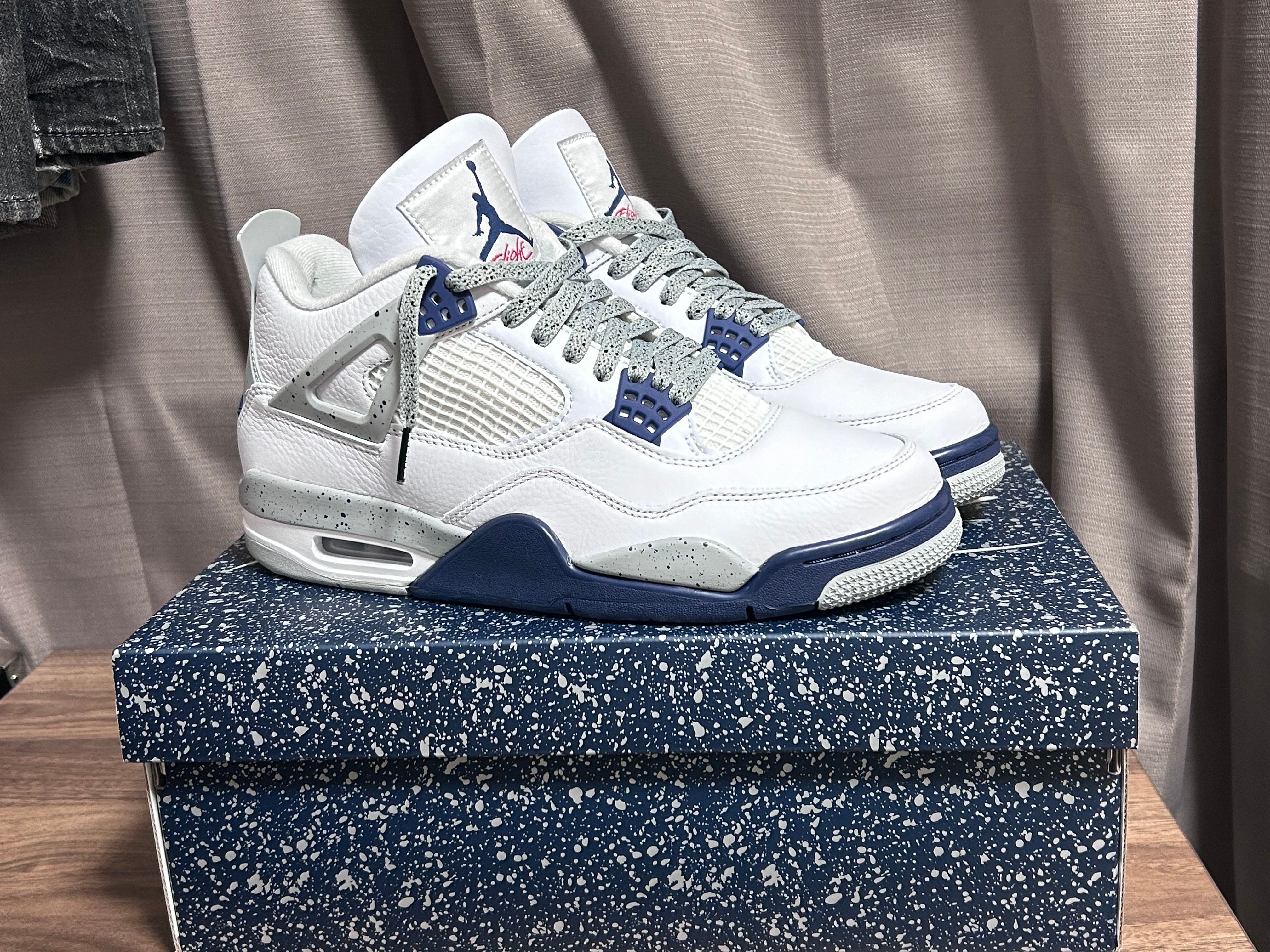 Nike Air Jordan 4 "Midnight Navy"