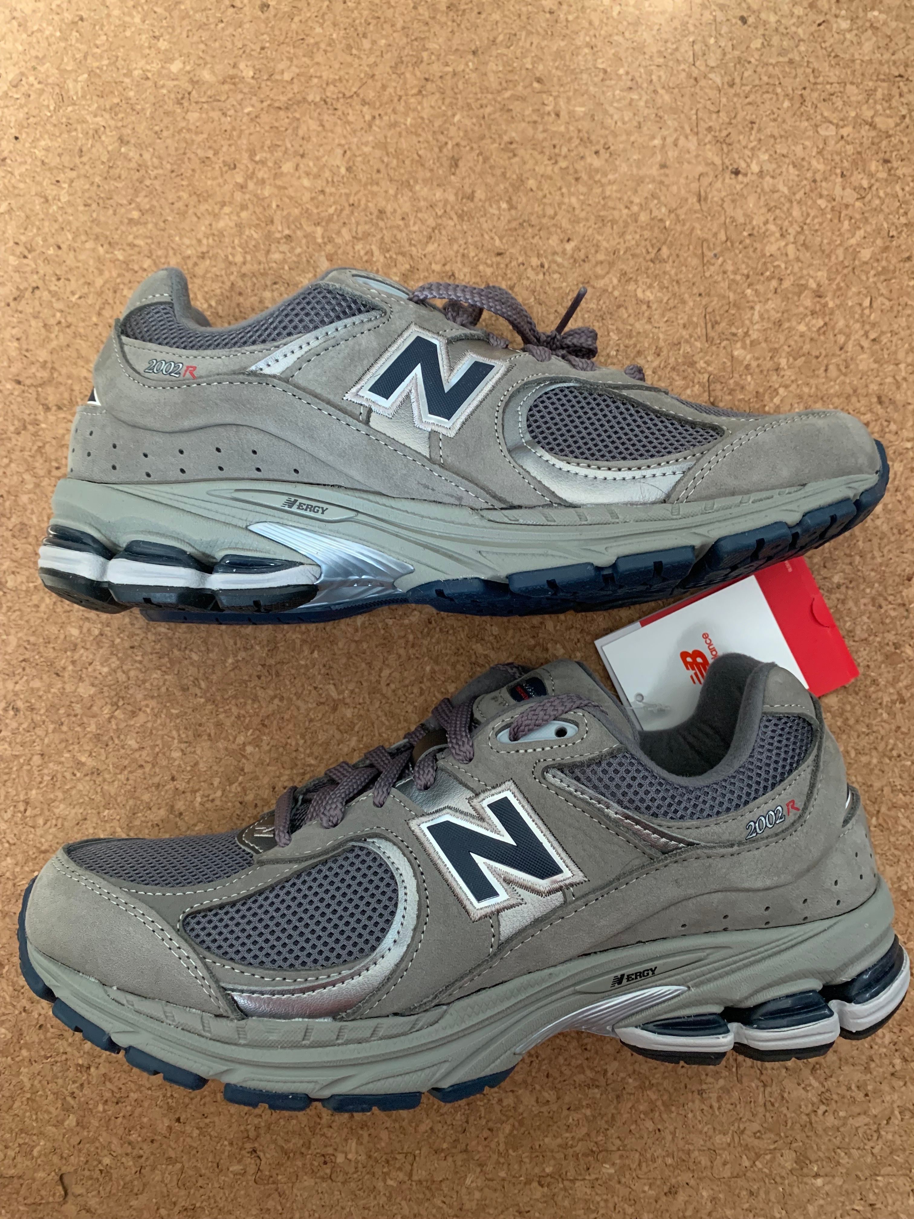 New Balance 2002R "Gray"