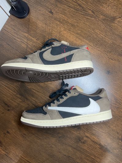Travis Scott × Nike Air Jordan 1 Low OG SP-T "Black/Dark Mocha"