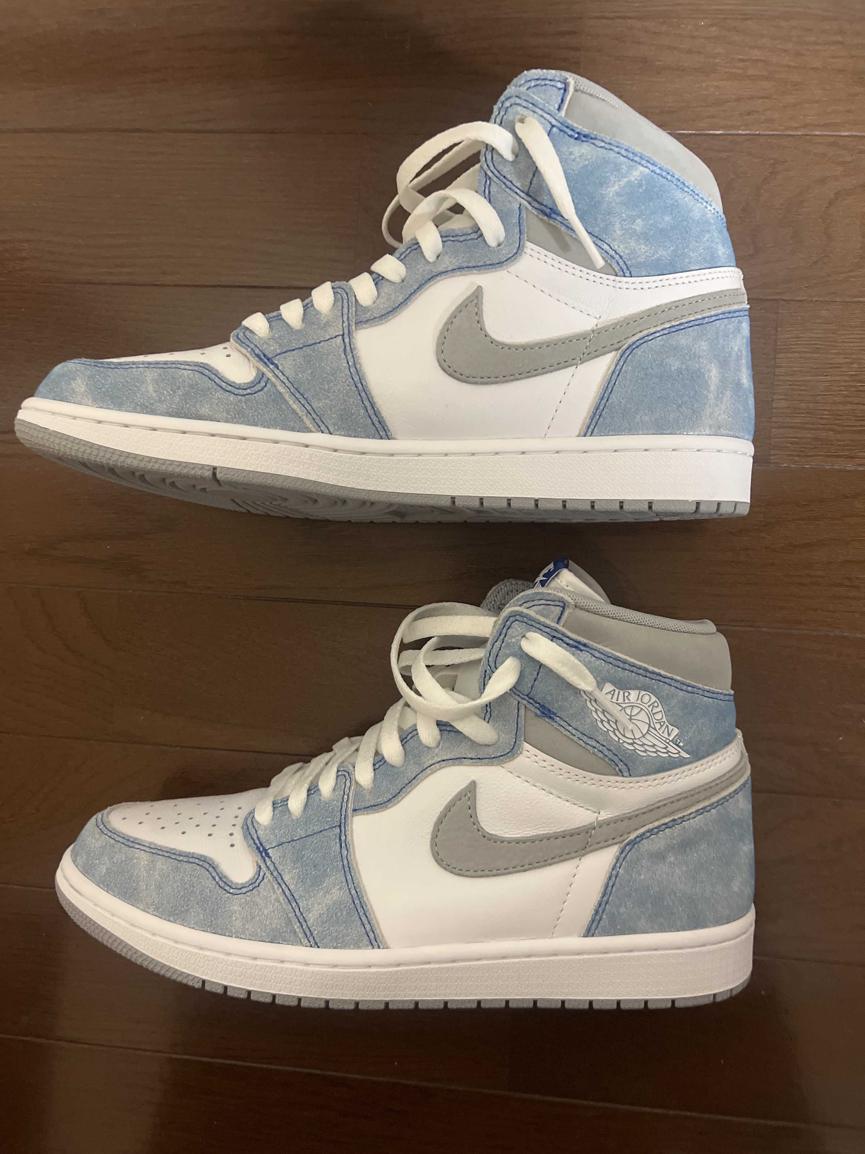 Nike Air Jordan 1 High OG "Hyper Royal"