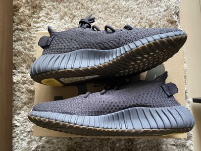 adidas YEEZY Boost 350 V2 "Cinder"