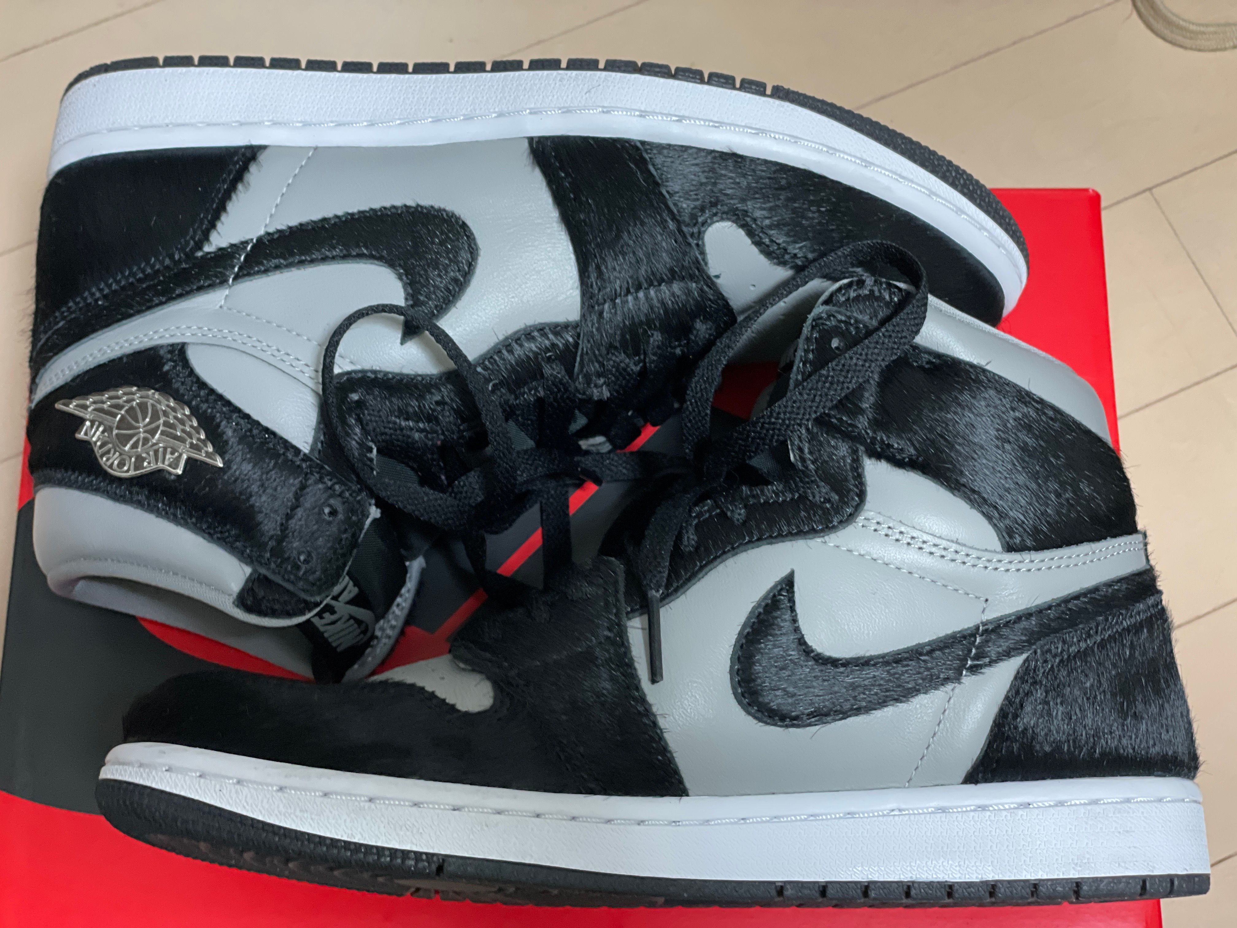 Nike Women's Air Jordan 1 Retro High OG "Medium Grey"