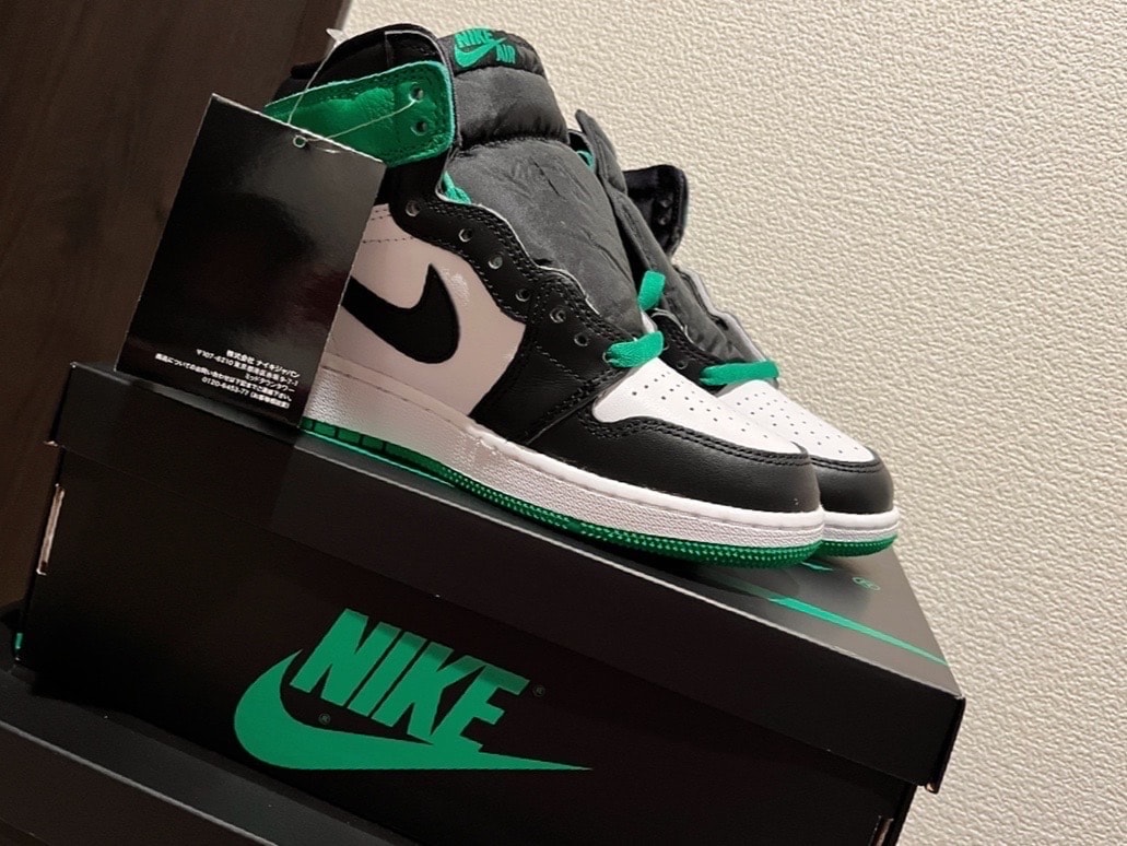 Nike GS Air Jordan 1 Retro High OG "Celtics/Black and Lucky Green" (2023)