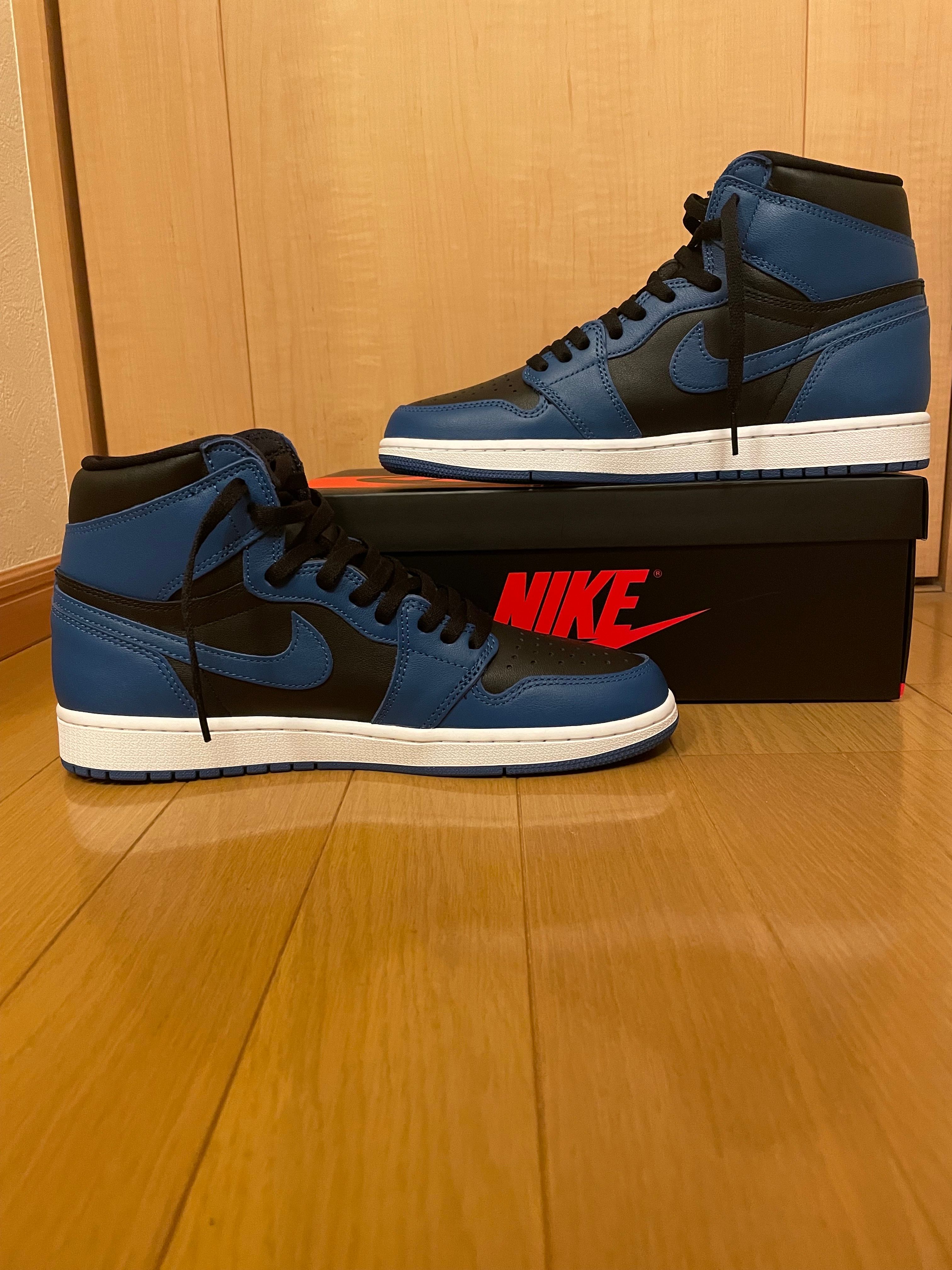 Nike Air Jordan 1 Retro High OG "Dark Marina Blue"