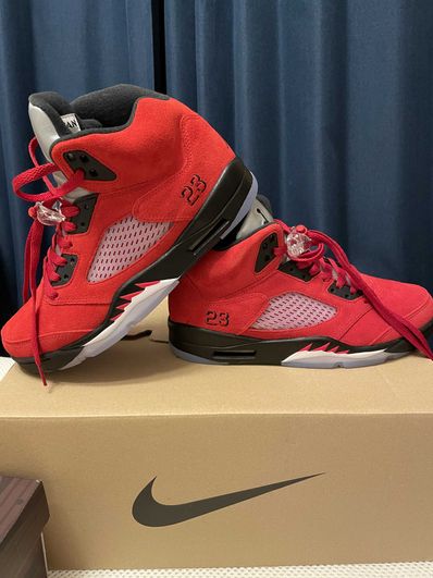 Nike Air Jordan 5 "Toro Bravo"