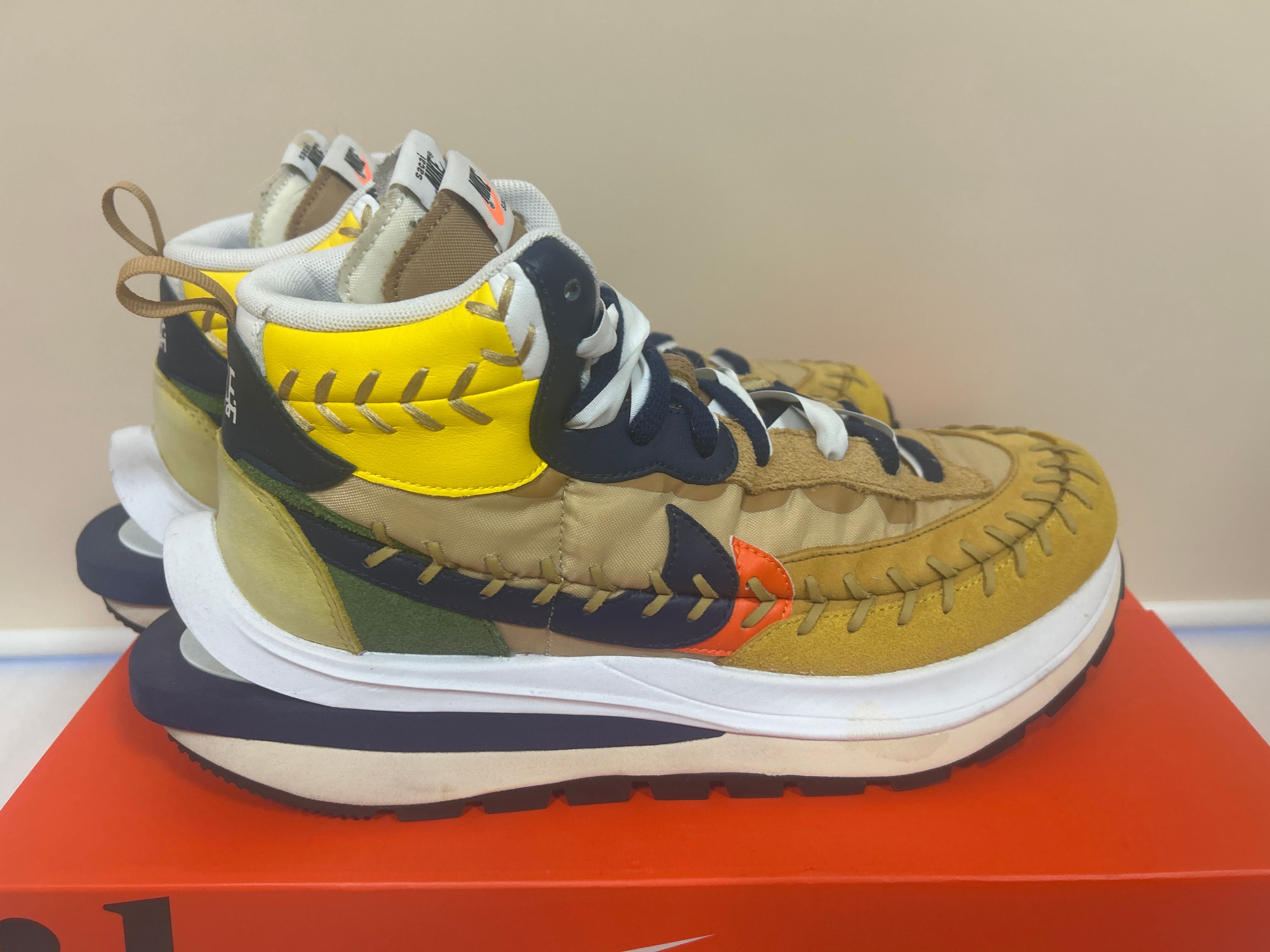 Jean-Paul Gaultier × sacai × Nike VaporWaffle "Sesame/Multi Color"