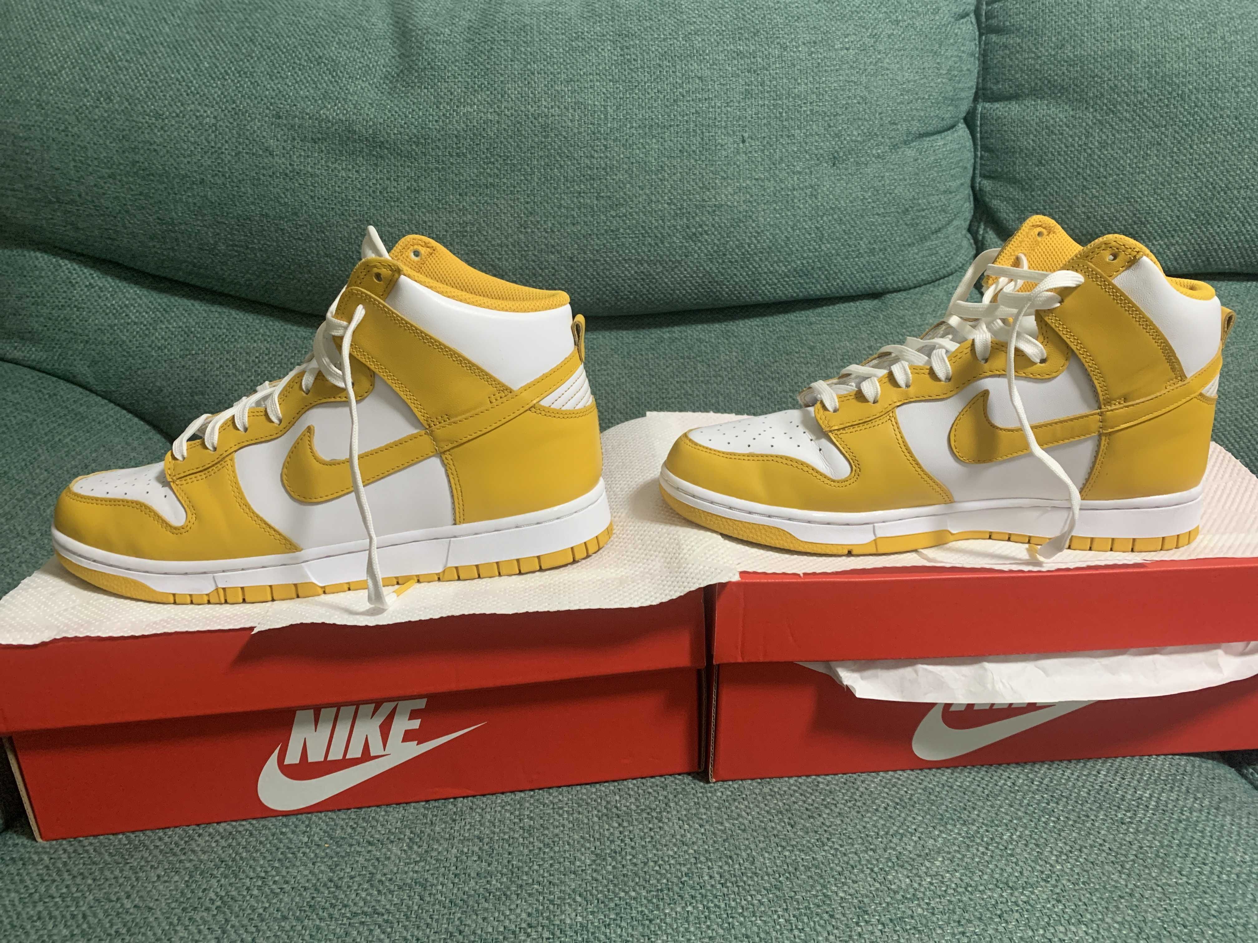 NIKE Women's DUNK HIGH "DARK SULFUR"