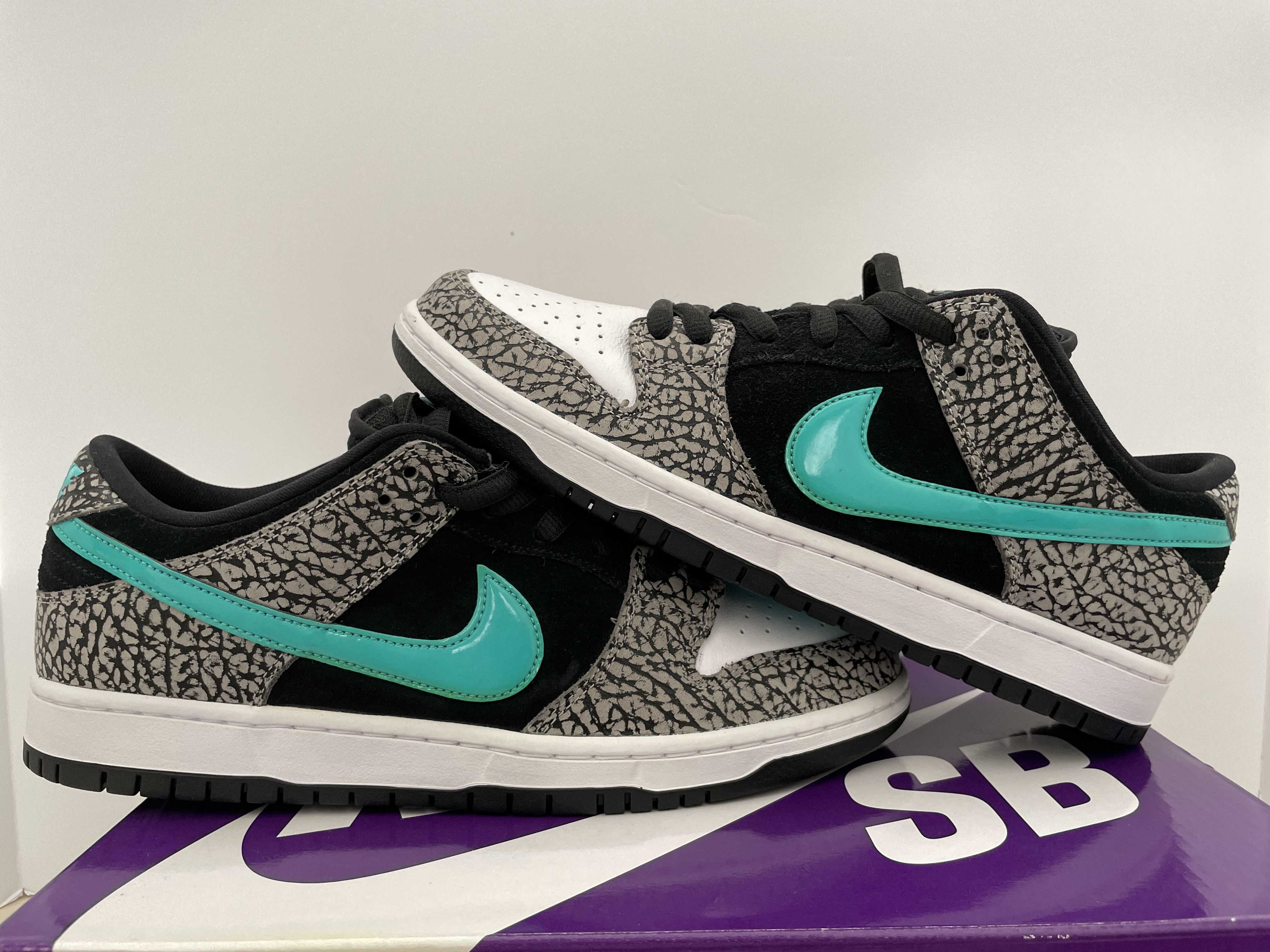 Nike SB Dunk Low "Elephant/Safari"