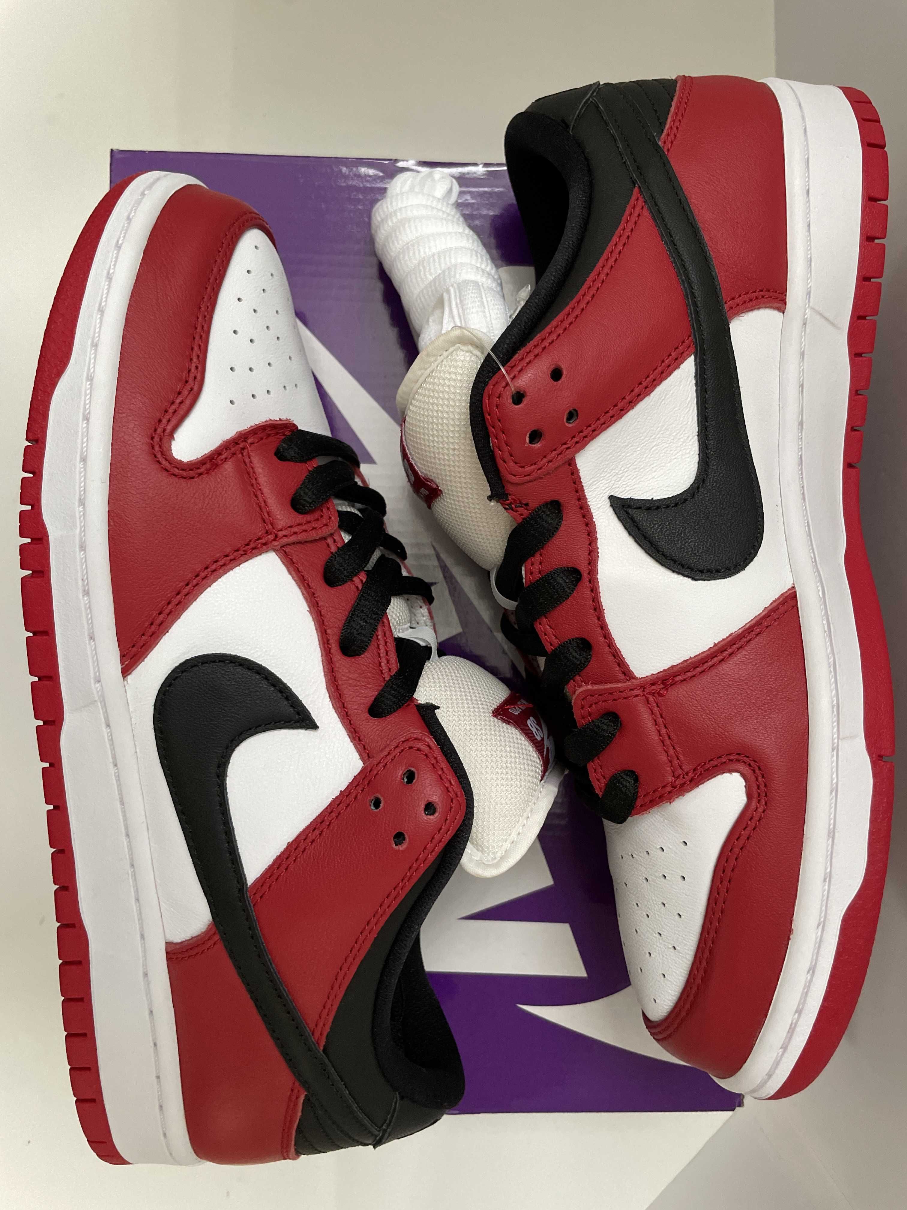 Nike SB Dunk Low Pro "J-Pack Chicago/Varsity Red and White"