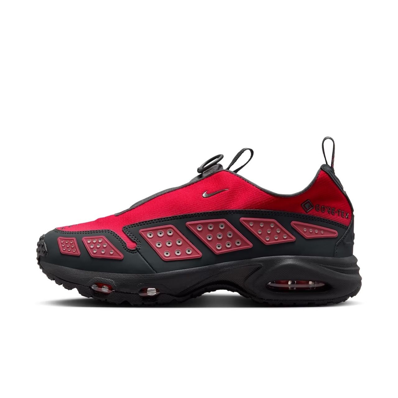 Nike Women's Air Max SNDR GORE-TEX "Dark Smoke Grey and Fire Red"