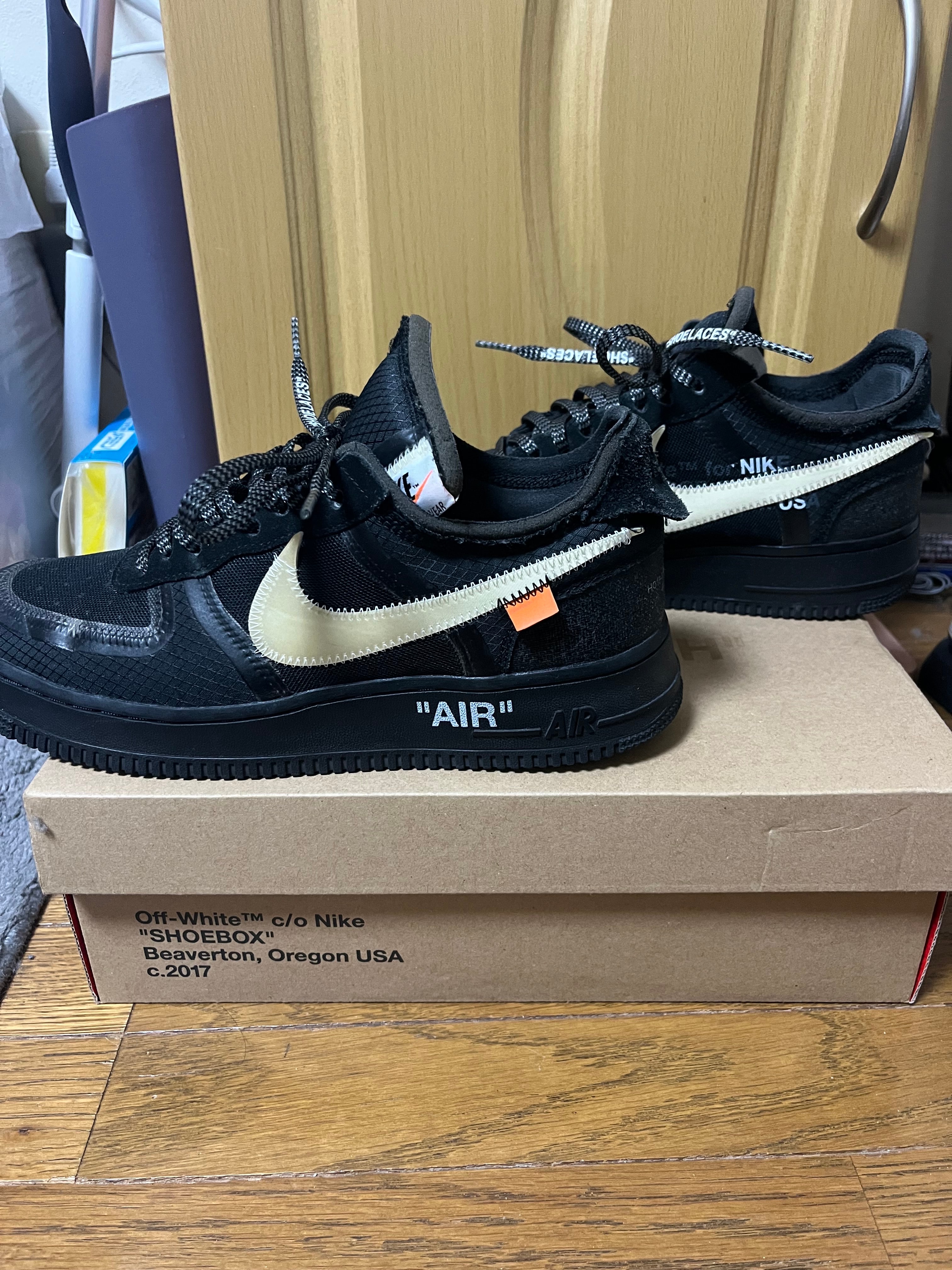 Off-White × Nike Air Force 1 Low "Black"