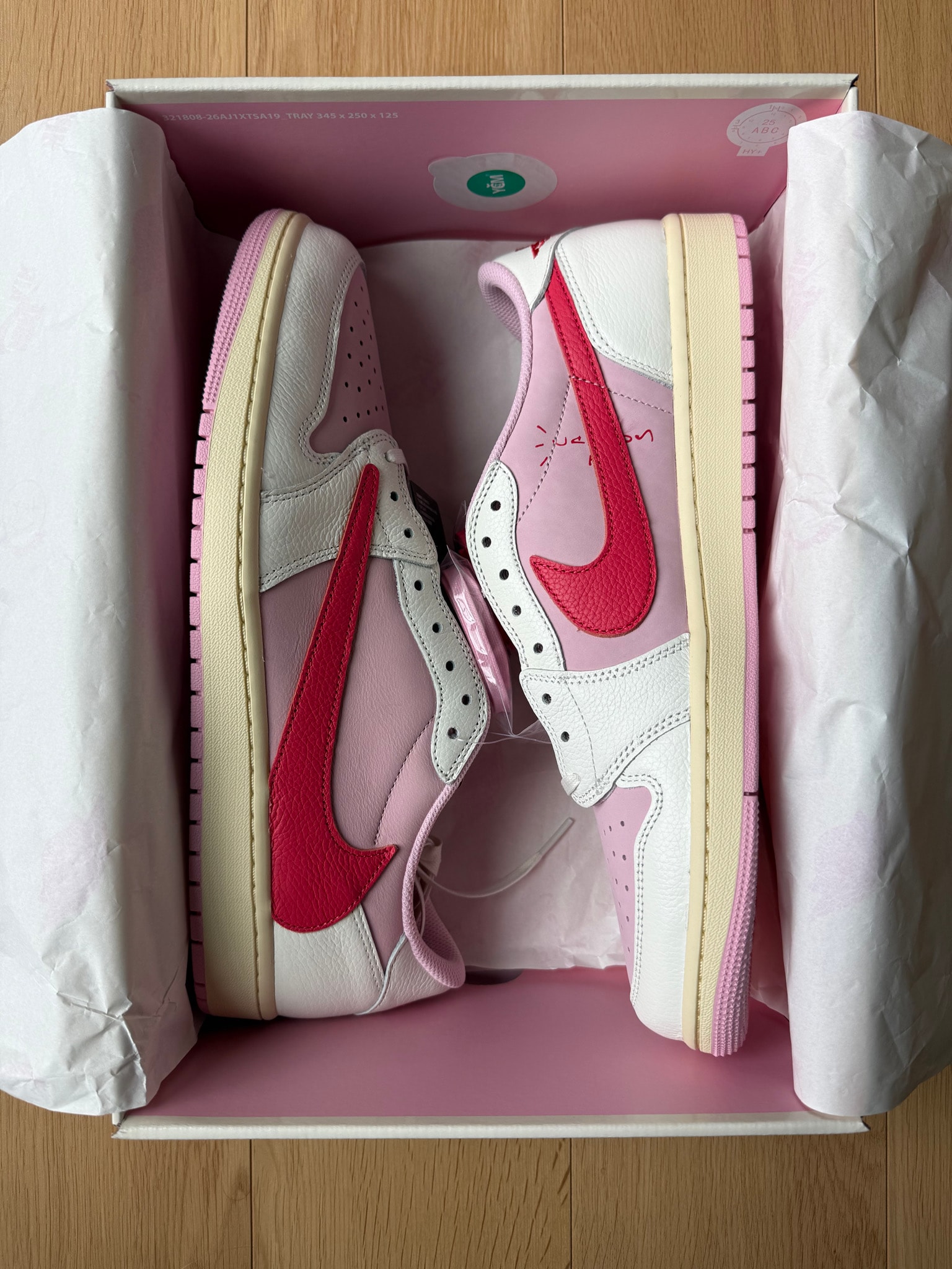 Travis Scott × Nike Air Jordan 1 Retro Low OG "Sail/Tropical Pink"