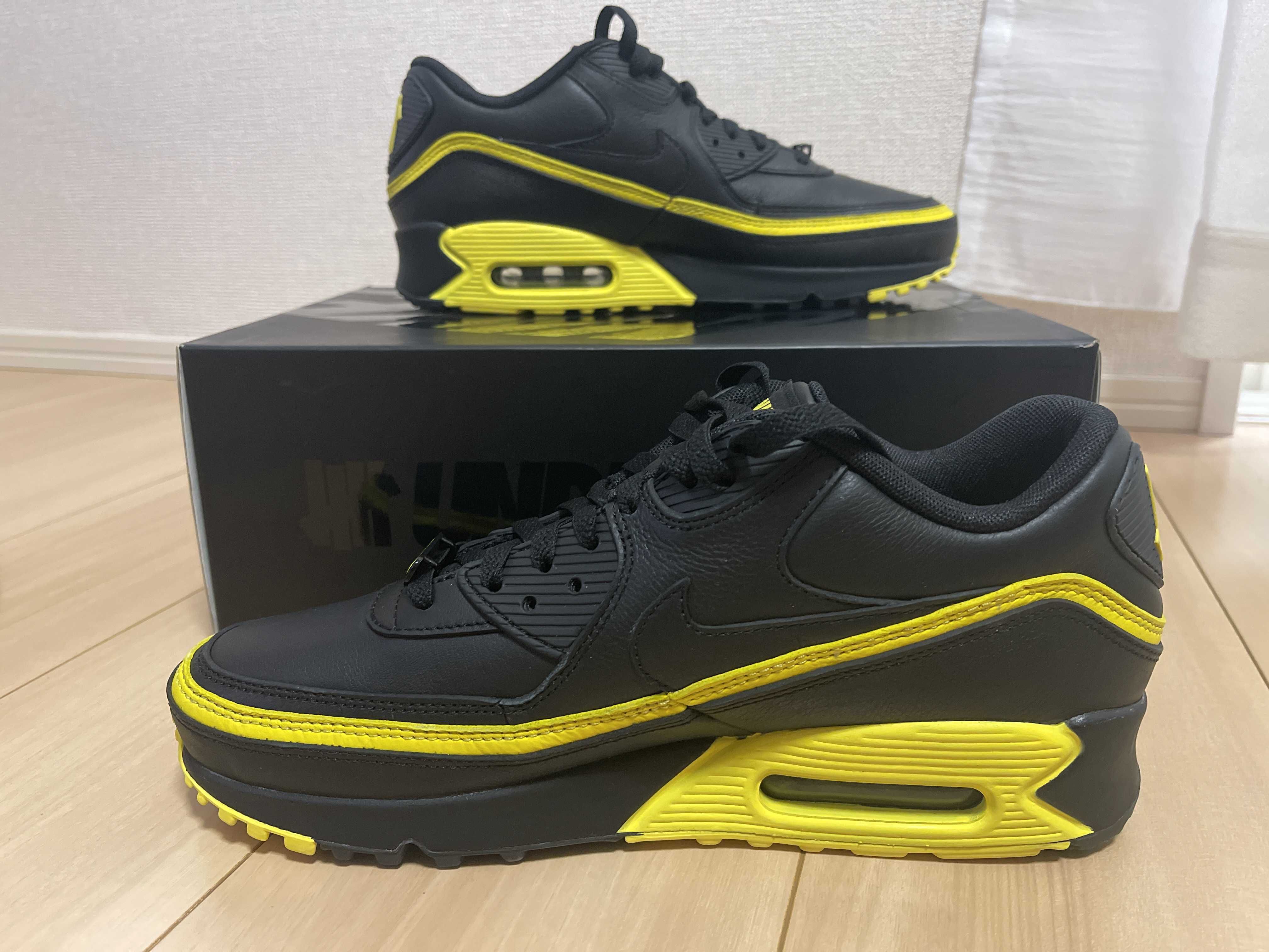 UNDEFEATED × Nike Air Max 90 "Black/Yellow"
