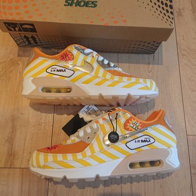 Nike Air Max 90 SE "Swoosh Mart/Chicken"