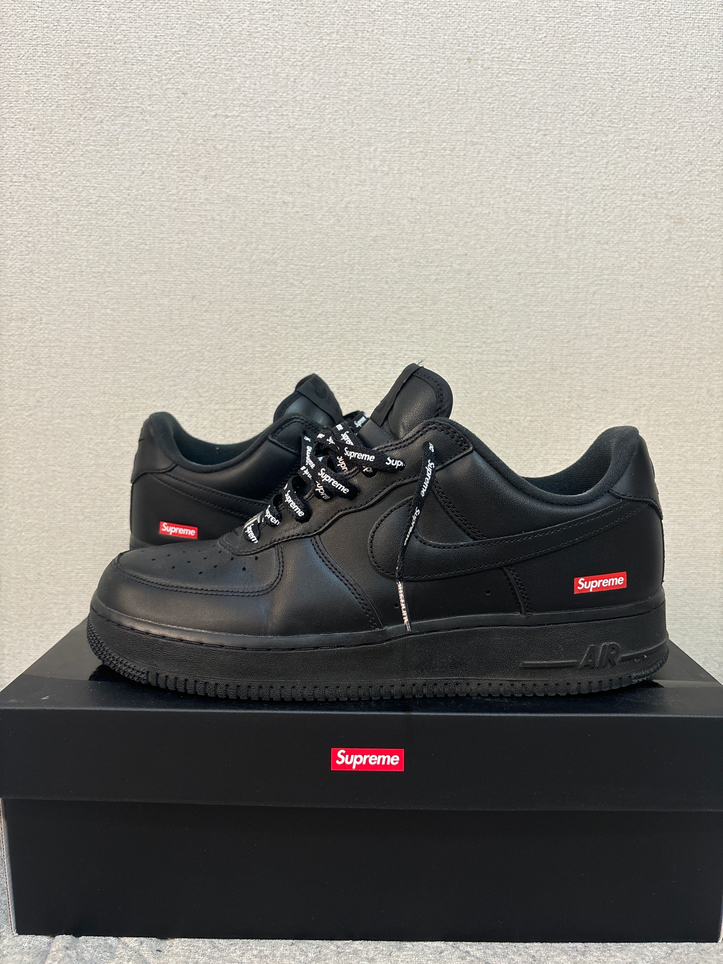 Supreme × Nike Air Force 1 Low "Black"