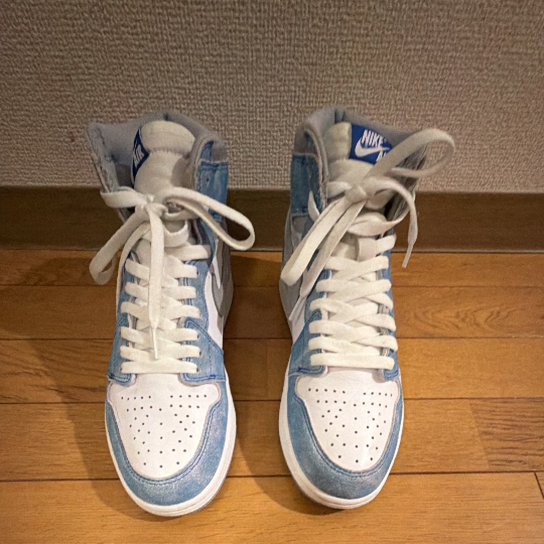 Nike Air Jordan 1 High OG "Hyper Royal"