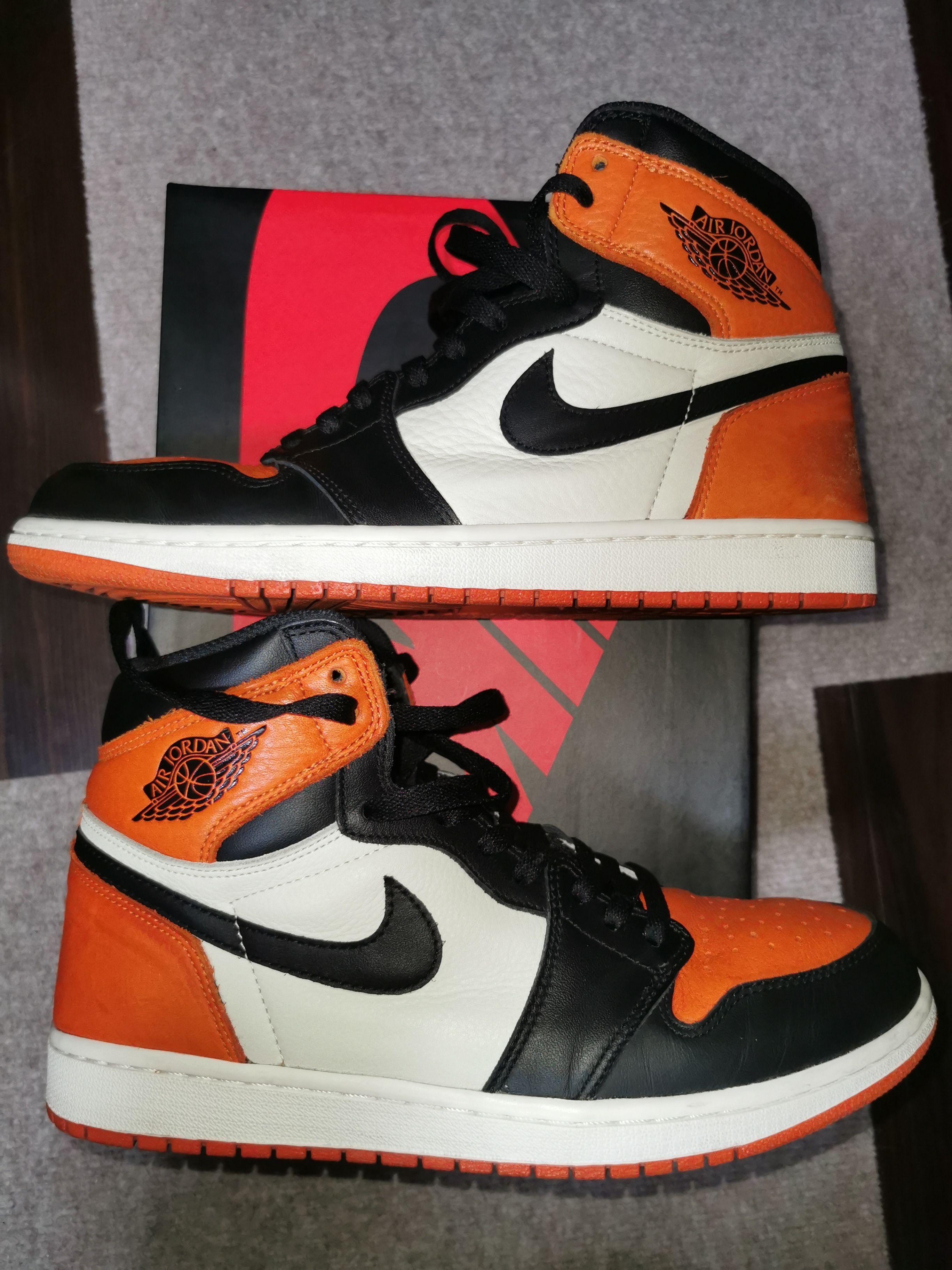 Nike Air Jordan 1 Retro High OG "Shattered Backboard"