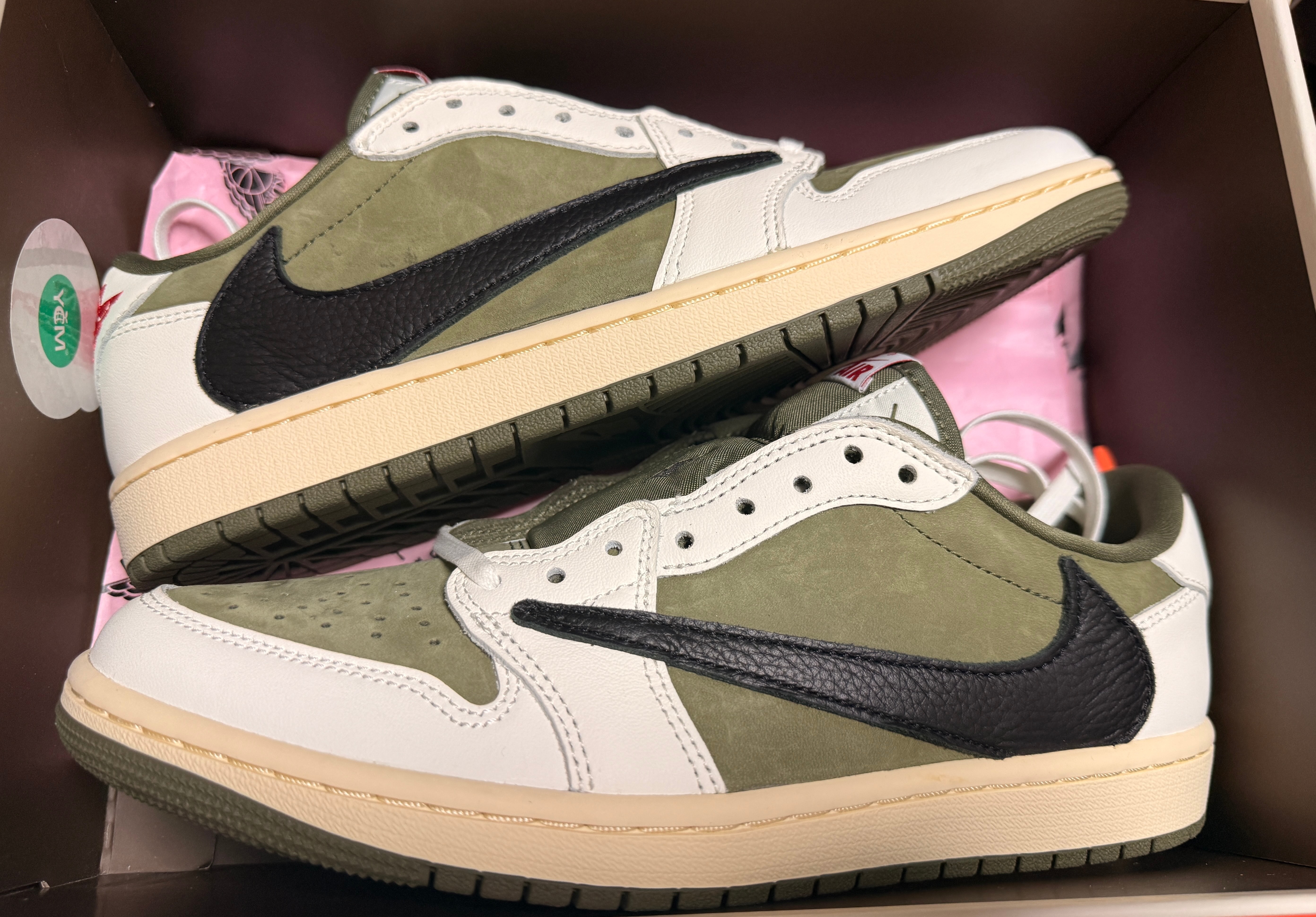 Travis Scott × Nike Air Jordan 1 Low OG SP "Reverse Olive"