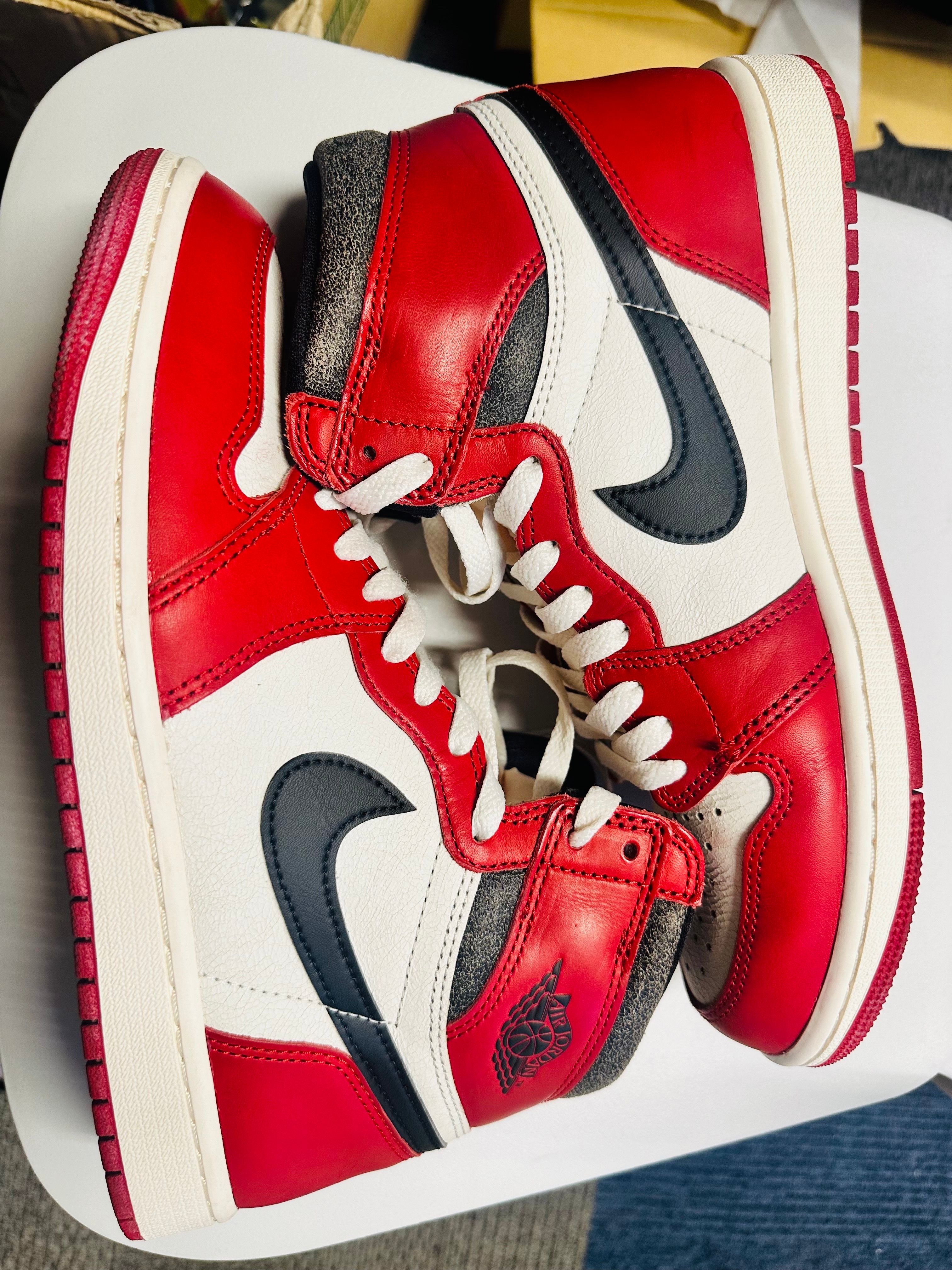 Nike Air Jordan 1 High OG "Lost & Found/Chicago"