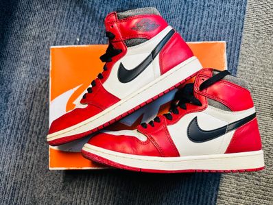 Nike Air Jordan 1 High OG "Lost & Found/Chicago"