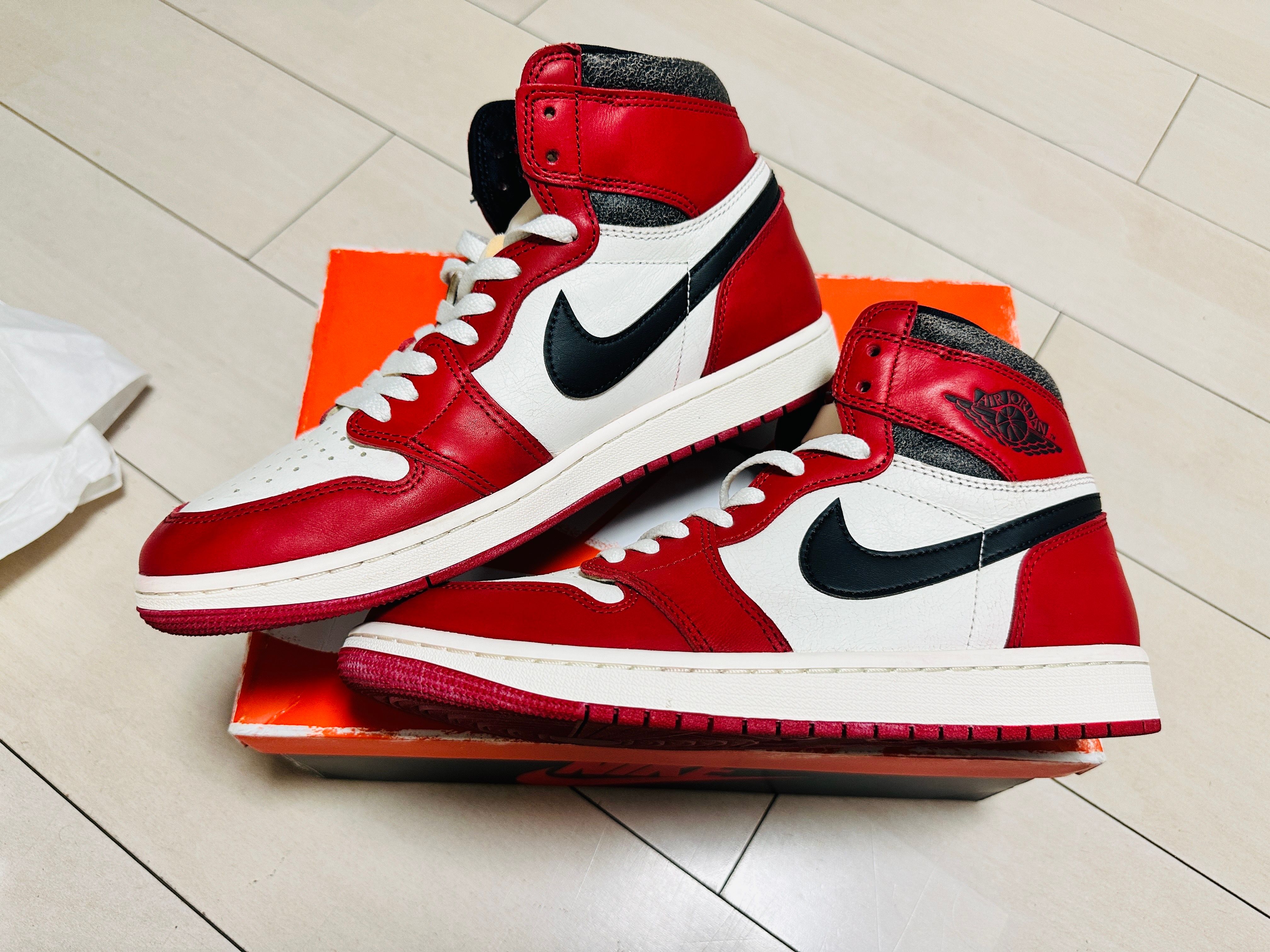 Nike Air Jordan 1 High OG "Lost & Found/Chicago"