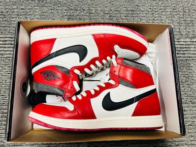 Nike Air Jordan 1 High OG "Lost & Found/Chicago"