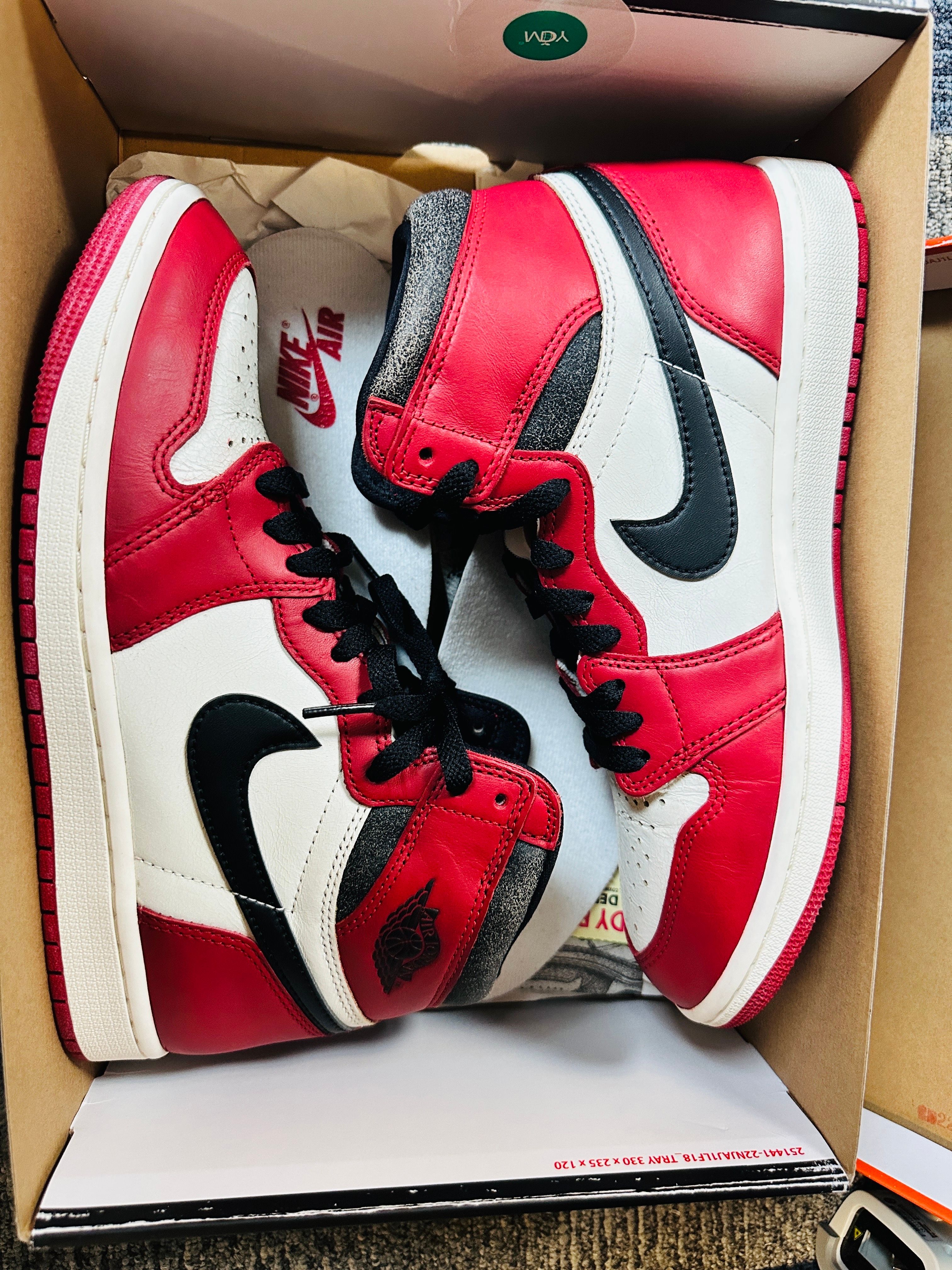 Nike Air Jordan 1 High OG "Lost & Found/Chicago"